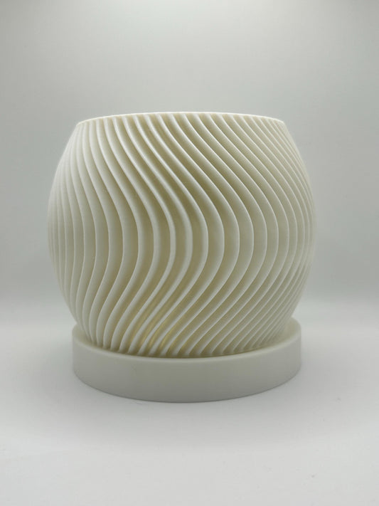 Modern Spiral Planter with Matching Drip Tray – Black or White Indoor/Outdoor Plant Pot