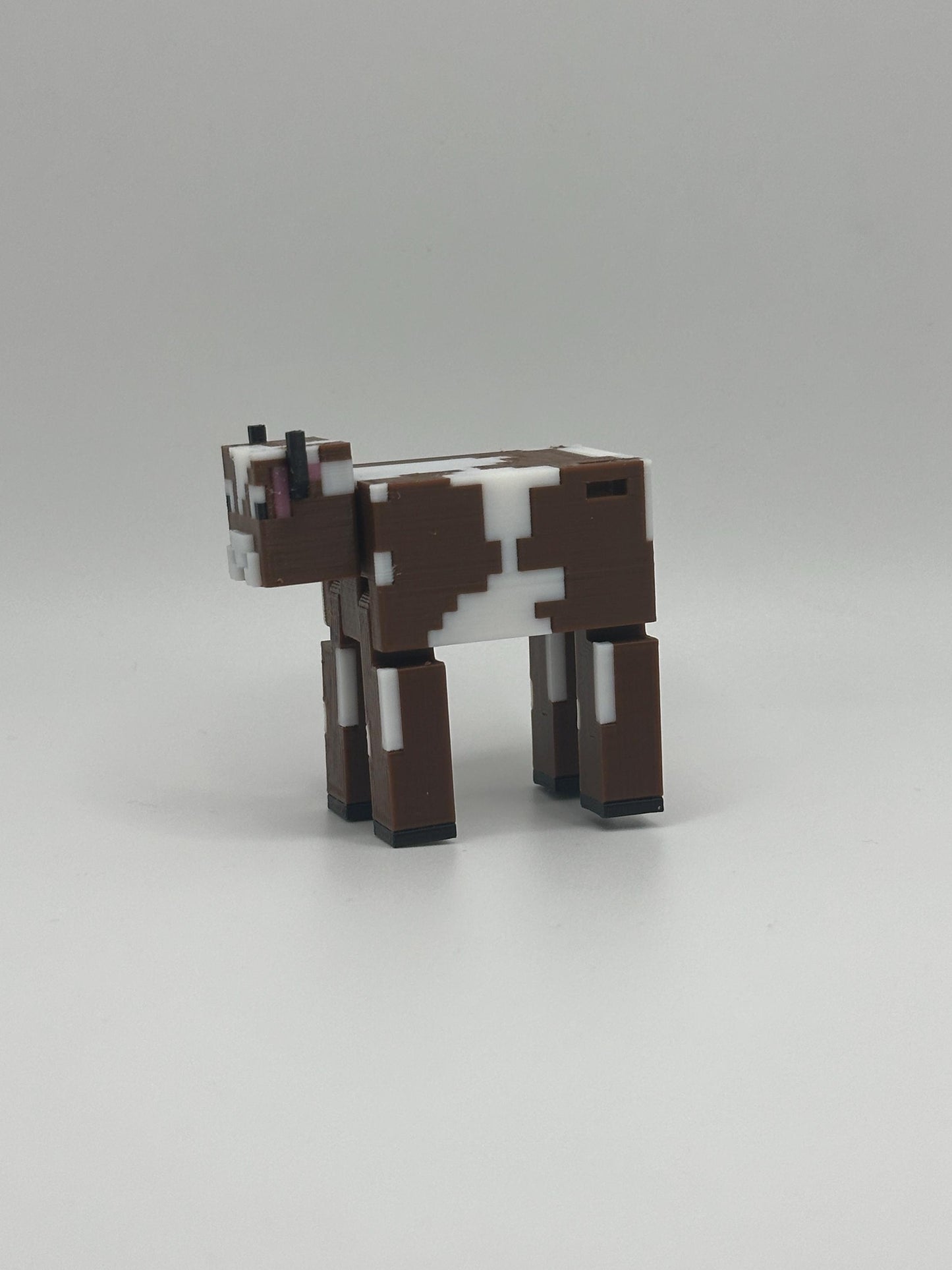 Articulated pixel inspired Cow Toy – 3D Printed Poseable Pixel Farm Animal | Unique Collectible Gift