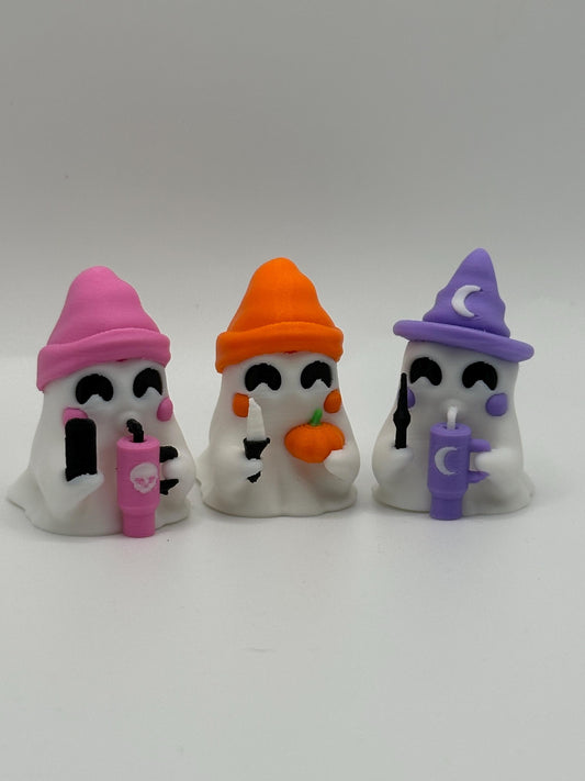 Mini Halloween Ghost Figurines: 3D Printed Desk Decor