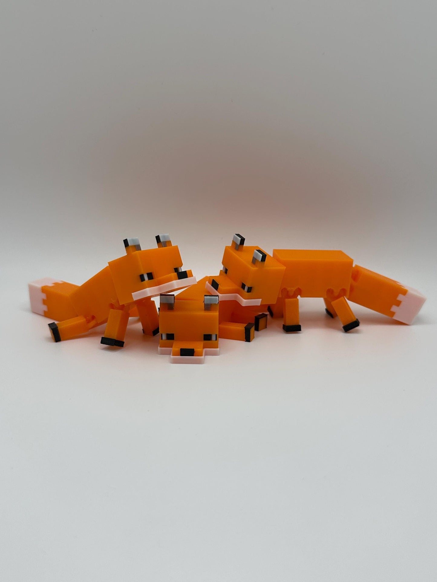Articulated Fox Figurine – Orange Fox – Gamer Gift, Fidget Toy, Desk Decor
