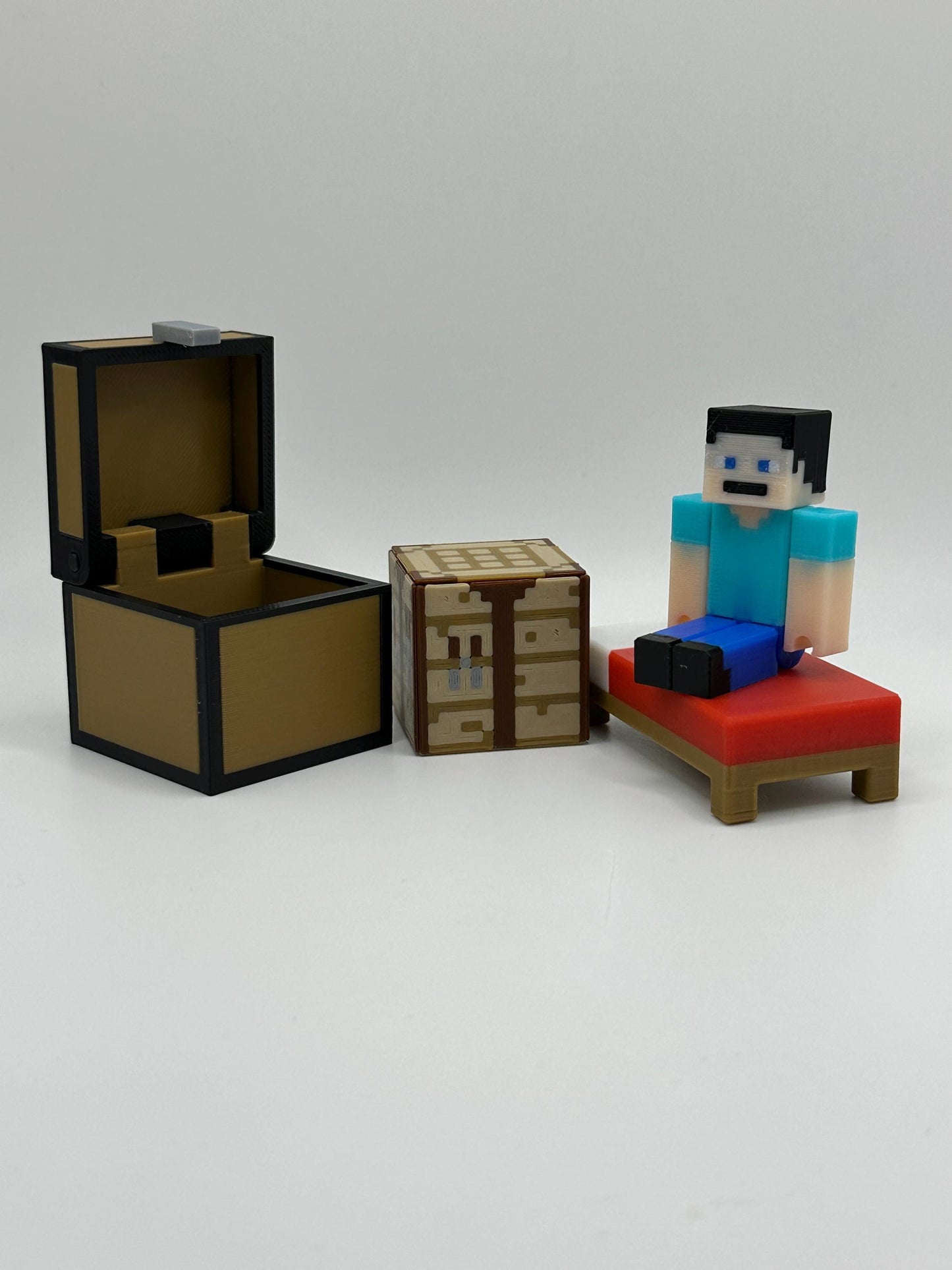 Character Pack – Articulated Character, Bed, Chest & Crafting Table | 3D Printed Display Set