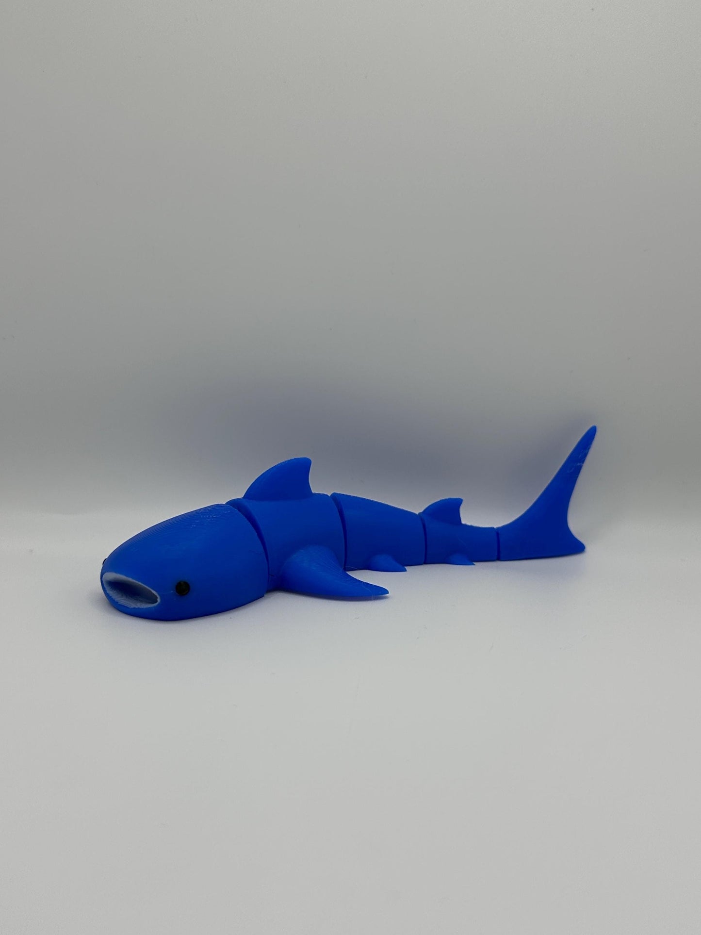 3D Printed Flexi Whale Shark: Articulated Fidget Toy, Ocean Decor