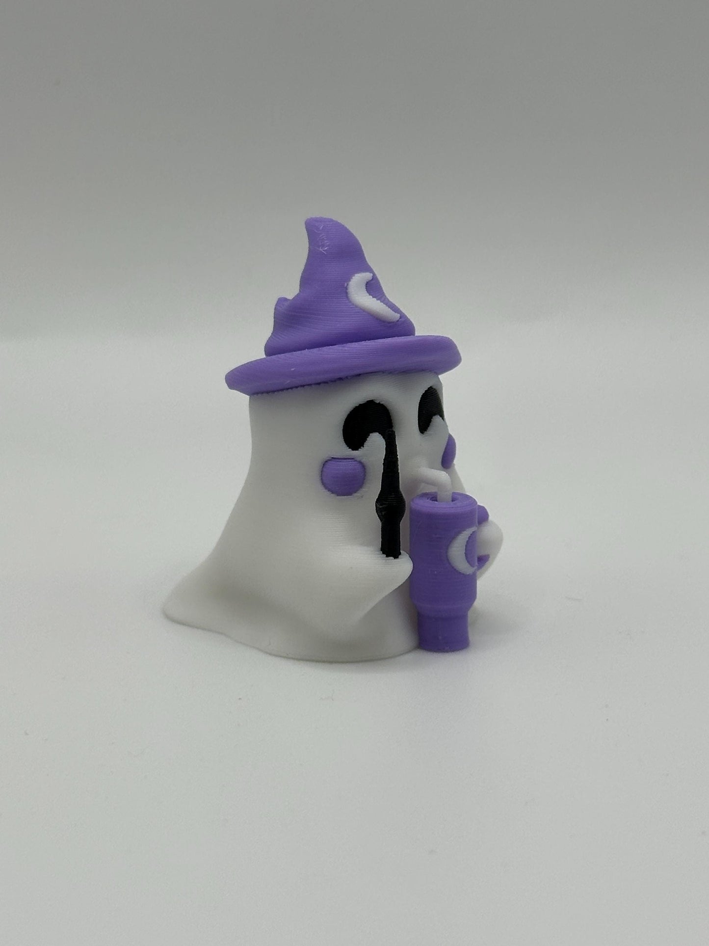 Mini Halloween Ghost Figurines: 3D Printed Desk Decor