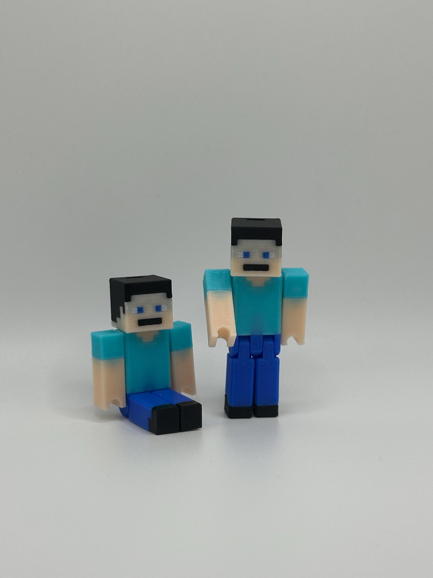 Articulated character Toy - 3D Printed Pixel Character, Poseable Action Figure, Perfect Gift for Gamers & Collectors