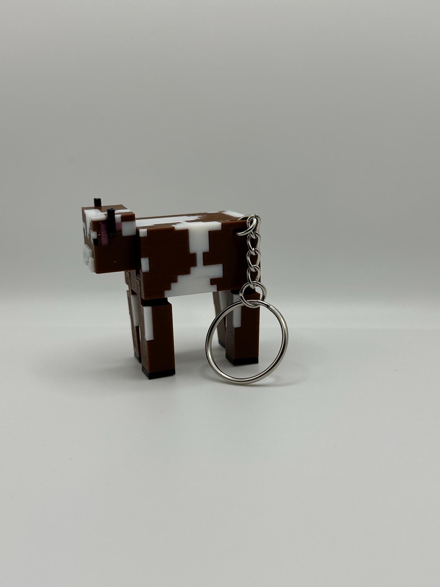 Articulated pixel inspired Cow Toy – 3D Printed Poseable Pixel Farm Animal | Unique Collectible Gift