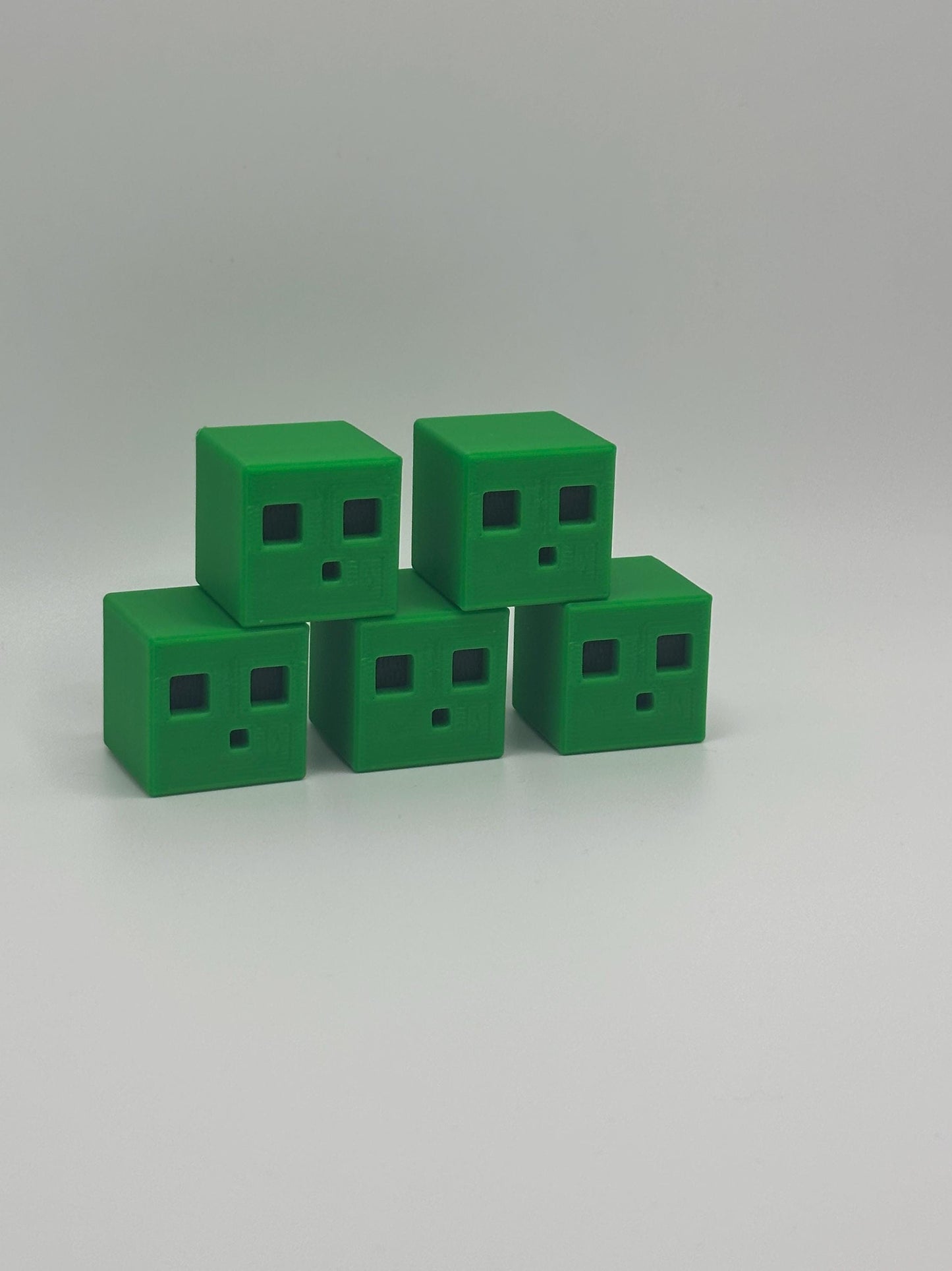 Slime Cube | 3D Printed Green Pixel Slime Desk Toy | Gamer Gift | Cute Office Decor | Collectible Pixel Art