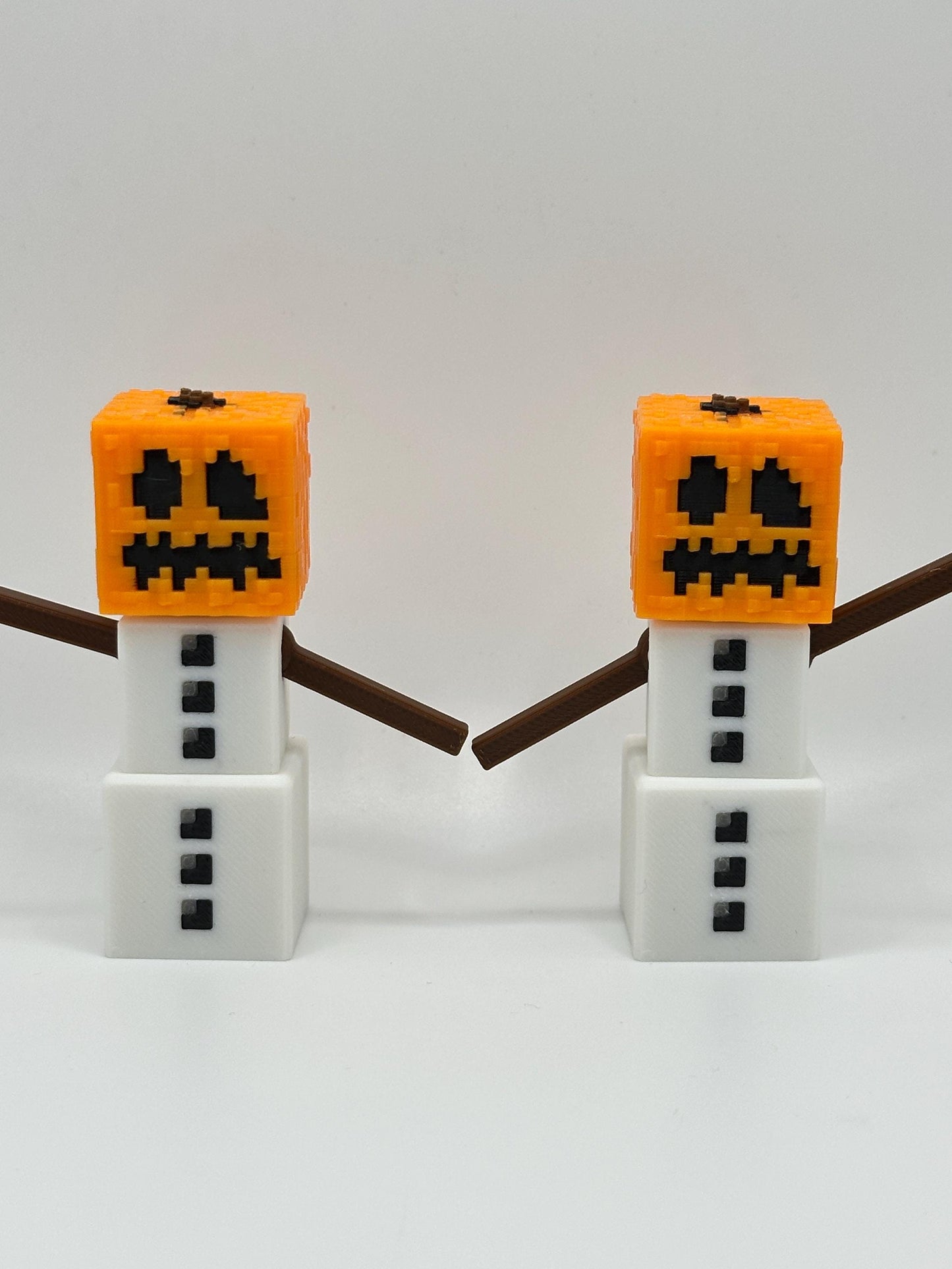 Snow Guardian with Removable Pumpkin Head – Pixel Style 3D Printed Figure