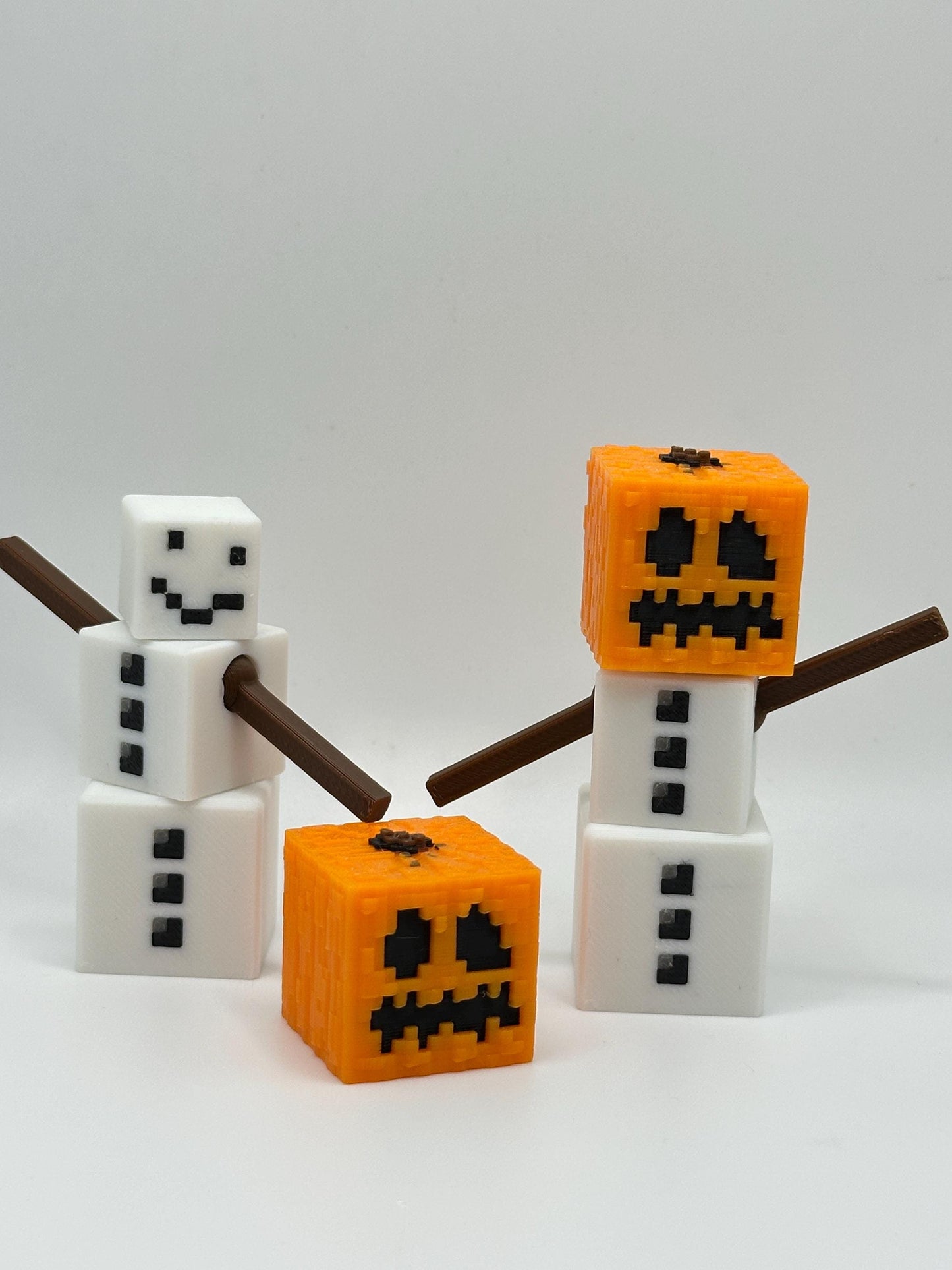 Snow Guardian with Removable Pumpkin Head – Pixel Style 3D Printed Figure