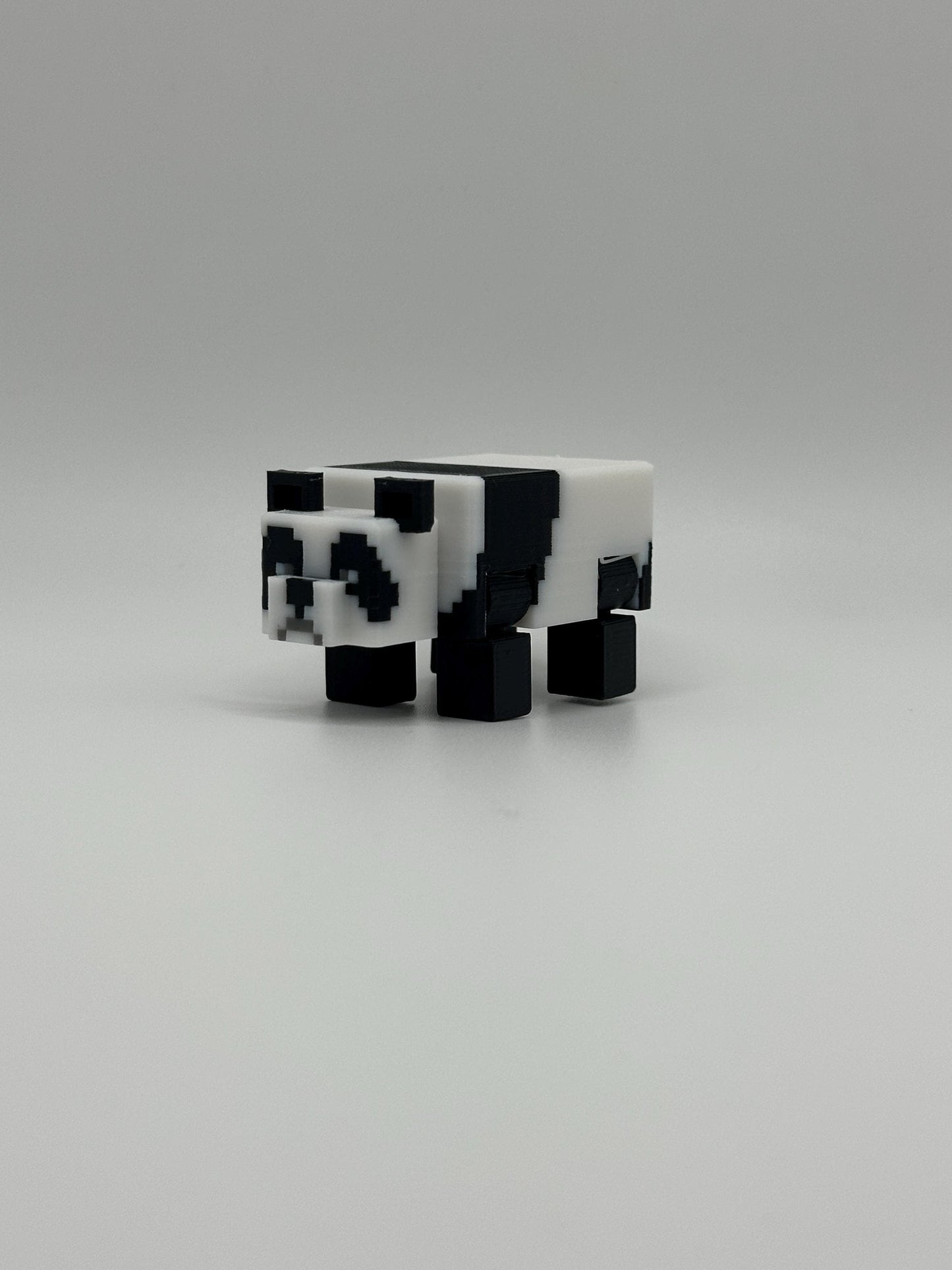 Articulated Sandbox Panda – 3D Printed Movable Toy – Pixel Animal Figure – Gamer Gift or Desk Decor