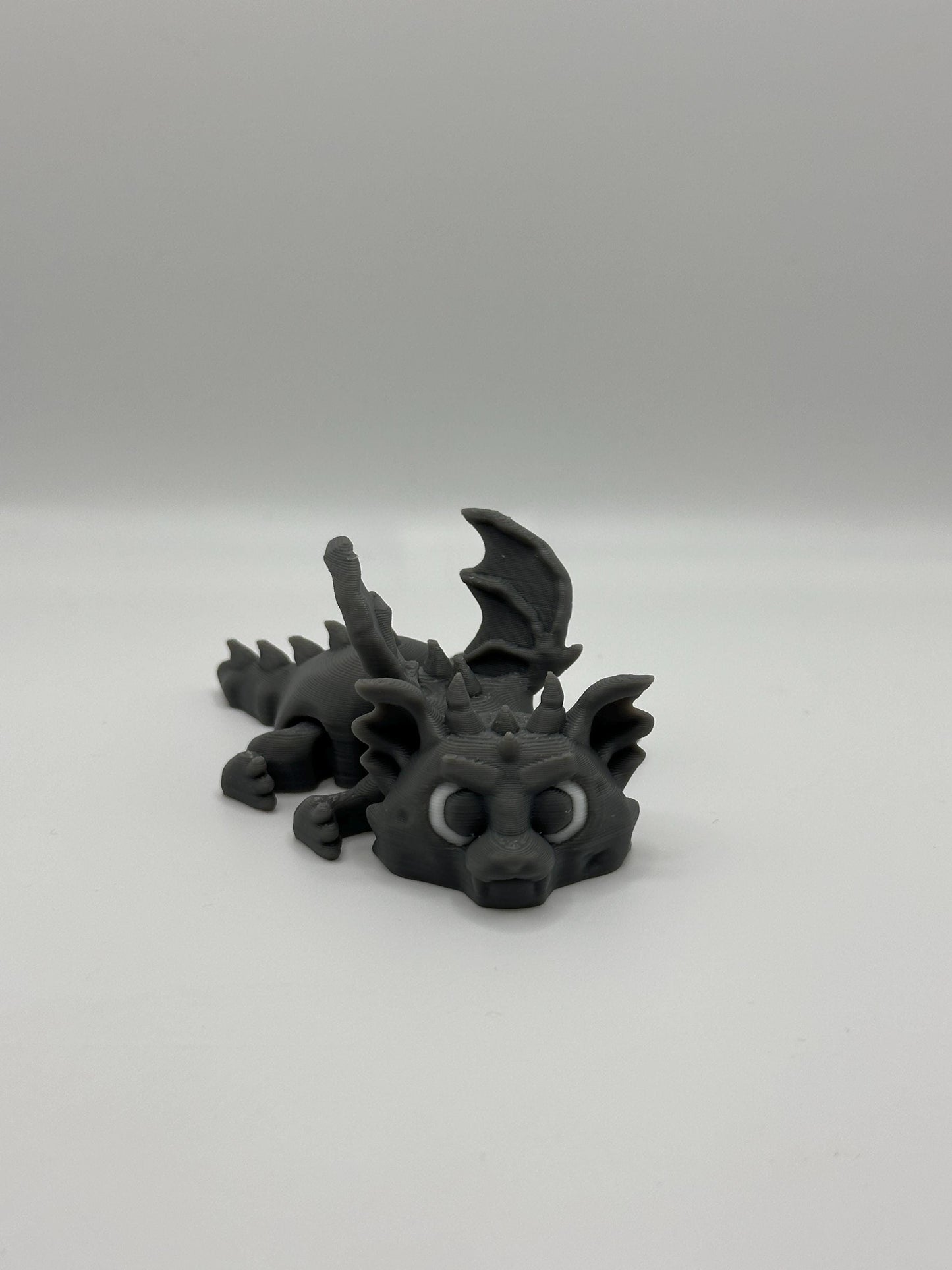 Articulated 3D Printed Gargoyle Dragon: Gothic Desk Toy