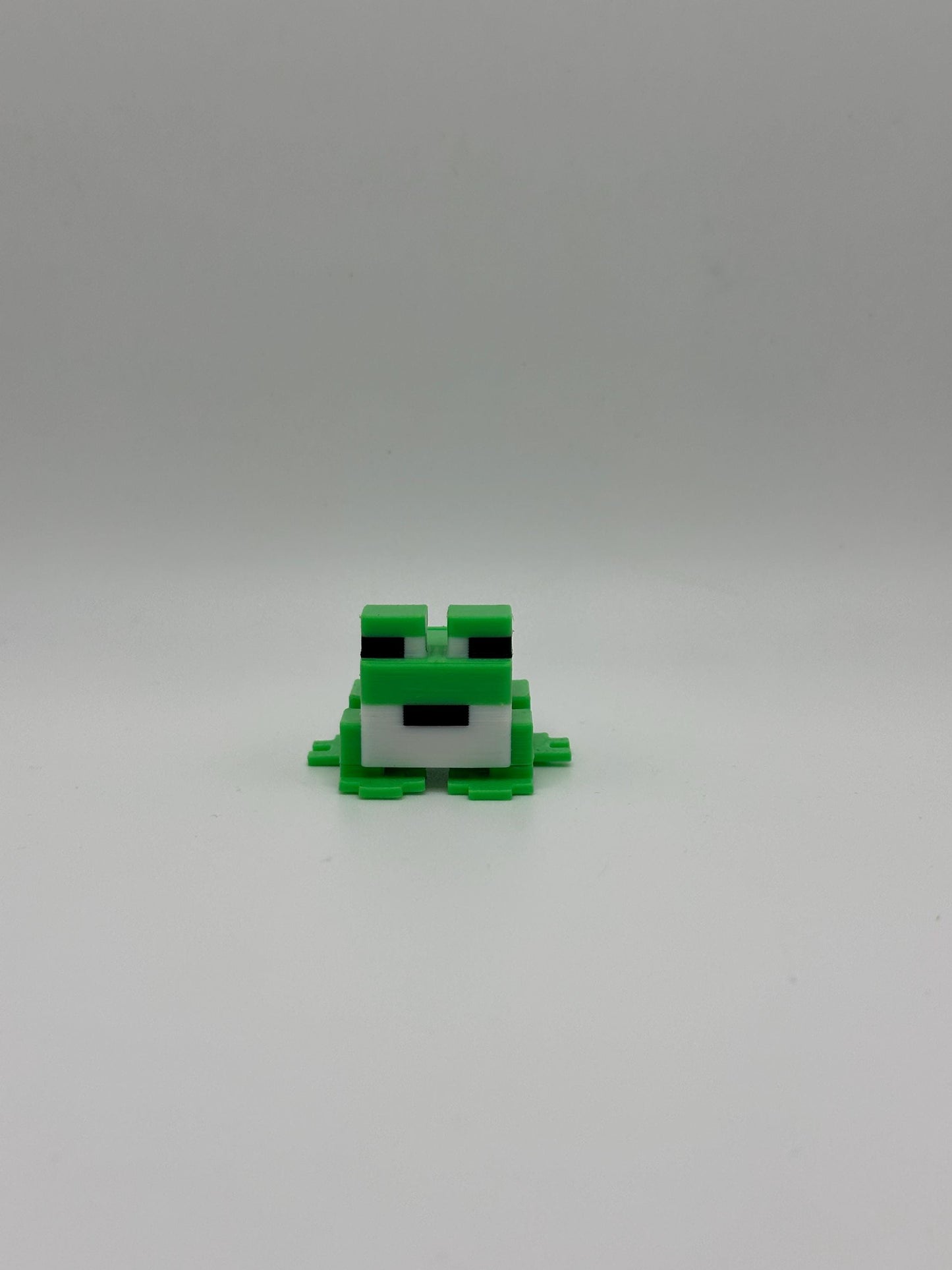 Sandbox Frog | 3D Printed Pixelated Frog Figure | Pixel Style Decor | Gamer Gift