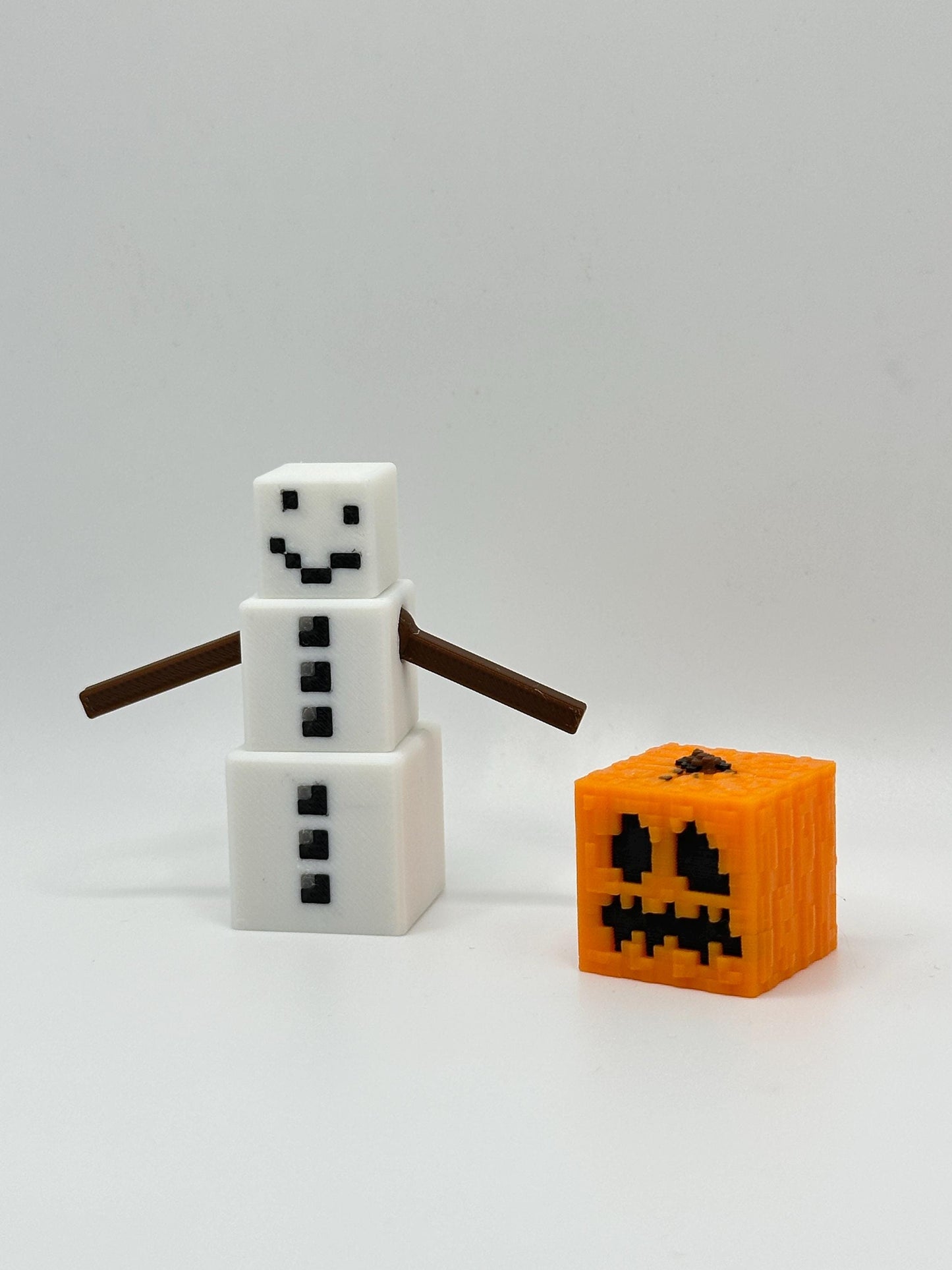 Snow Guardian with Removable Pumpkin Head – Pixel Style 3D Printed Figure