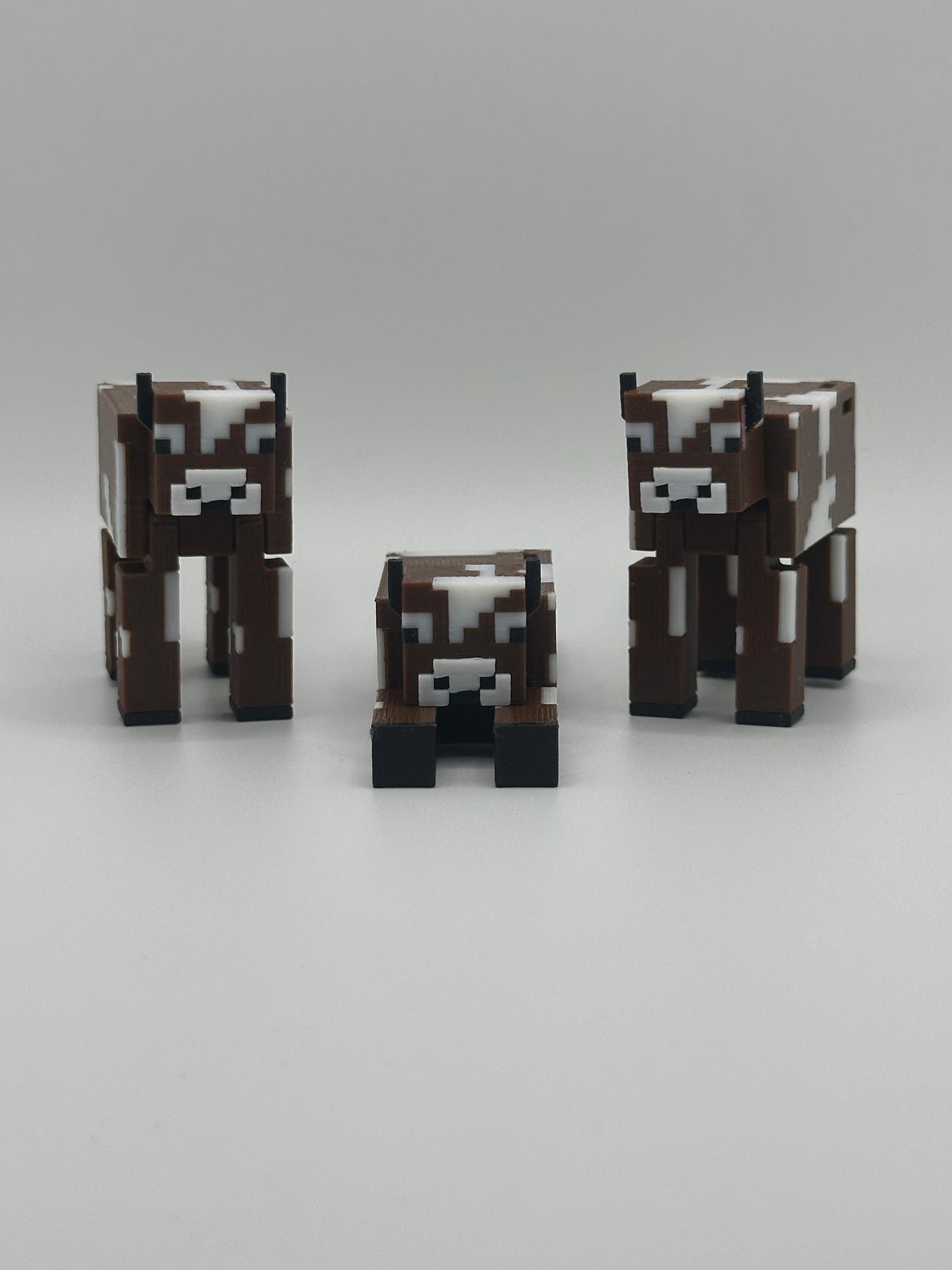 Articulated pixel inspired Cow Toy – 3D Printed Poseable Pixel Farm Animal | Unique Collectible Gift