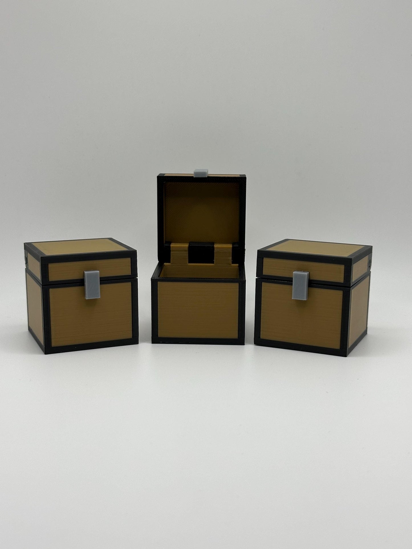 Chest | 3D Printed Storage Box | Pixelated Style Treasure Chest | Gamer Gift