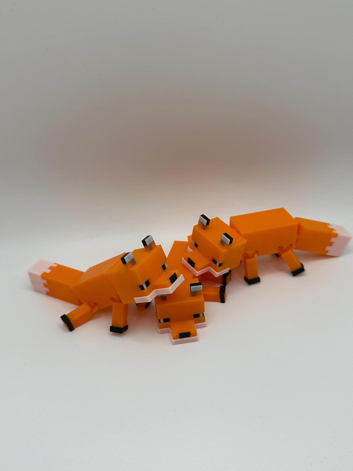 Articulated Fox Figurine – Orange Fox – Gamer Gift, Fidget Toy, Desk Decor