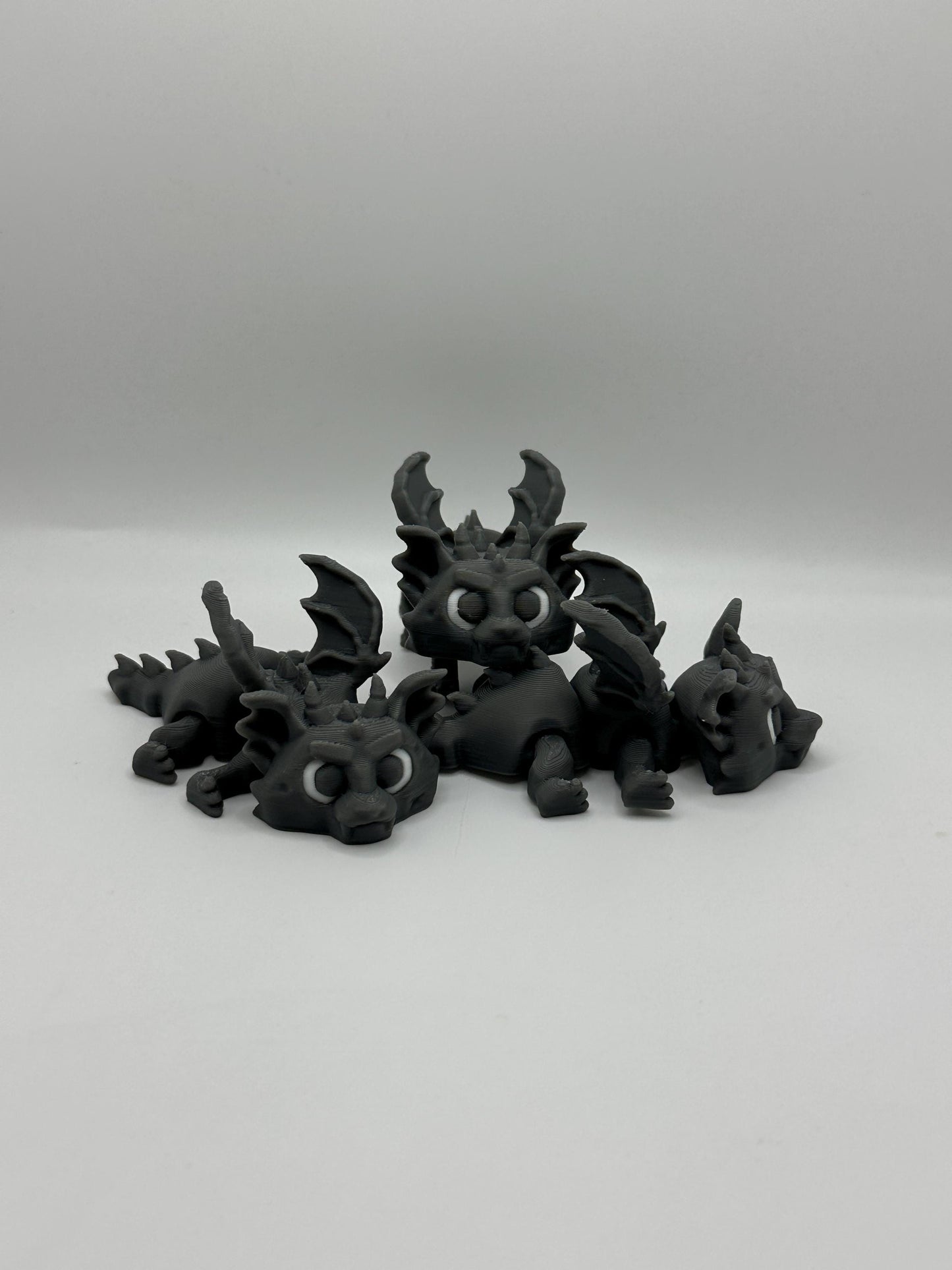 Articulated 3D Printed Gargoyle Dragon: Gothic Desk Toy
