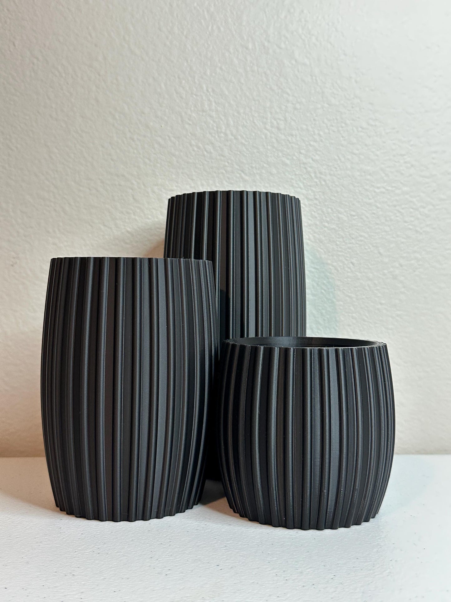3D Printed Planter Set: Modern Ribbed Design with Drainage