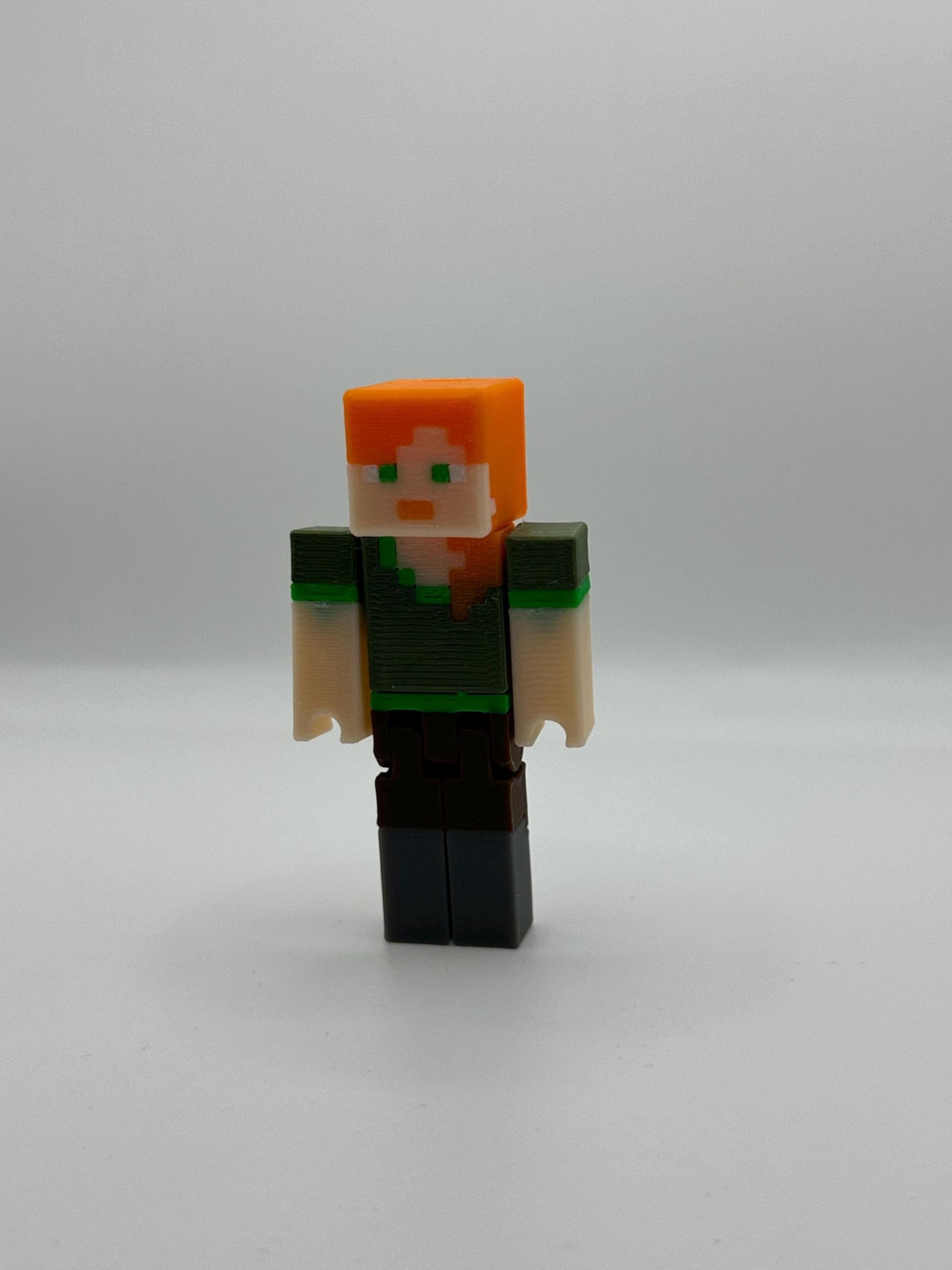 Articulated Female character Toy - 3D Printed Pixel Character, Poseable Action Figure, Perfect Gift for Gamers & Collectors