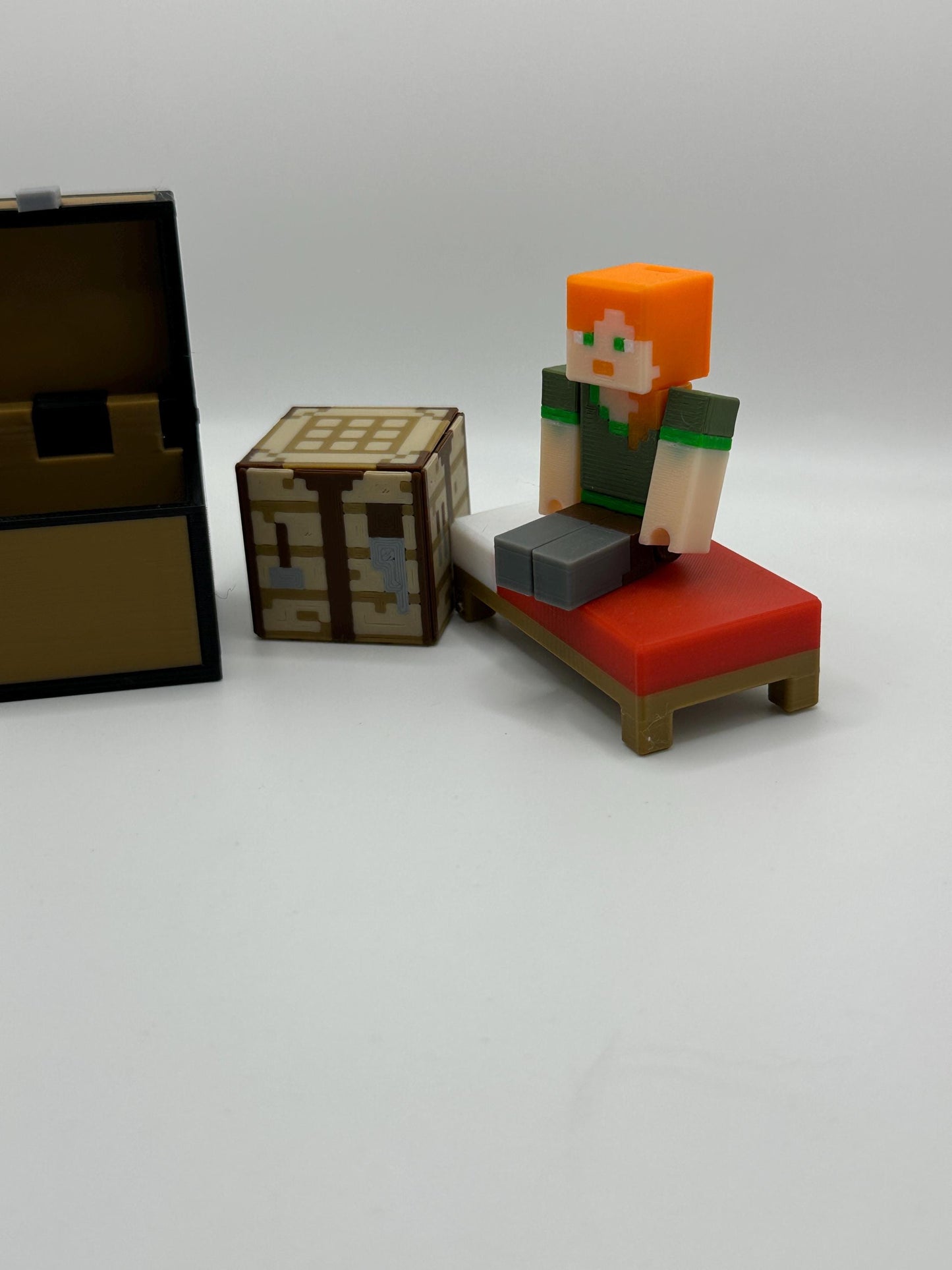 Pixel Female Character Pack – Articulated character, Bed, Chest & Crafting Table | 3D Printed Display Set