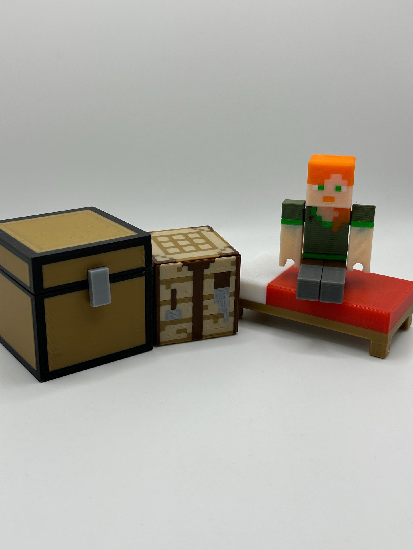 Pixel Female Character Pack – Articulated character, Bed, Chest & Crafting Table | 3D Printed Display Set