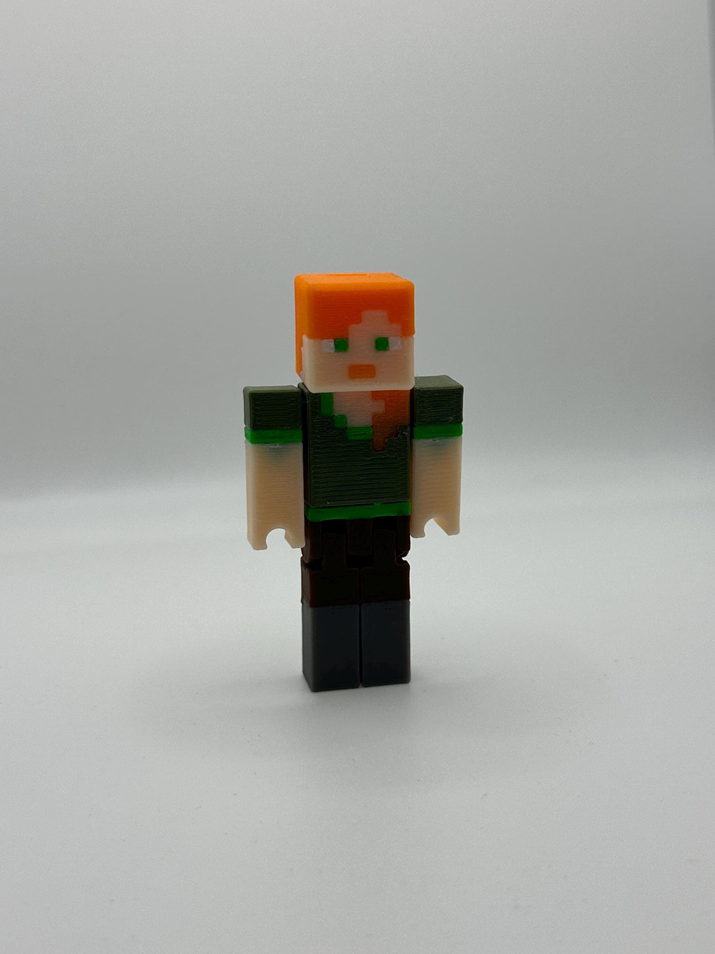 Articulated Female character Toy - 3D Printed Pixel Character, Poseable Action Figure, Perfect Gift for Gamers & Collectors