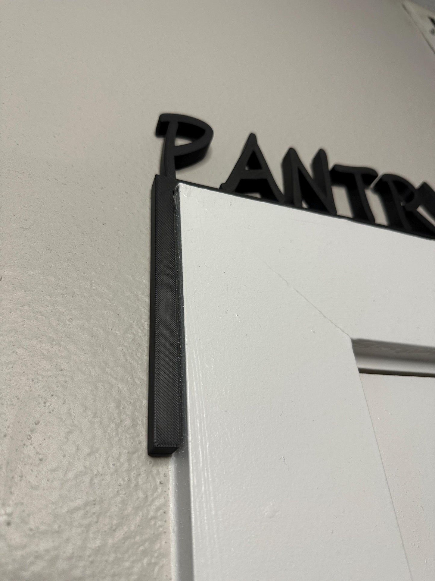 PANTRY Door Frame Topper Corner Sign – Left Side Mount – Modern 3D Printed Pantry Label