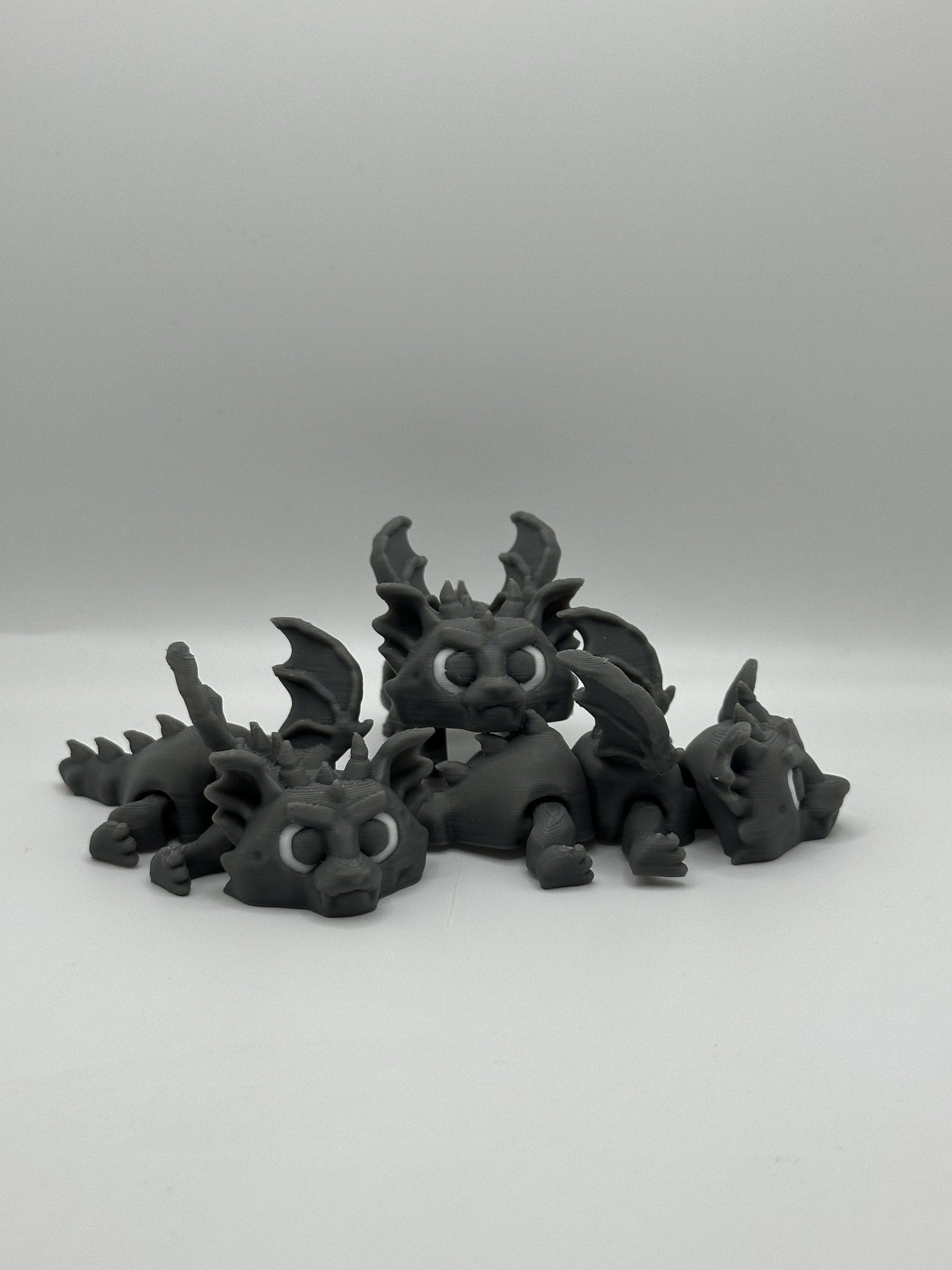 Articulated 3D Printed Gargoyle Dragon: Gothic Desk Toy