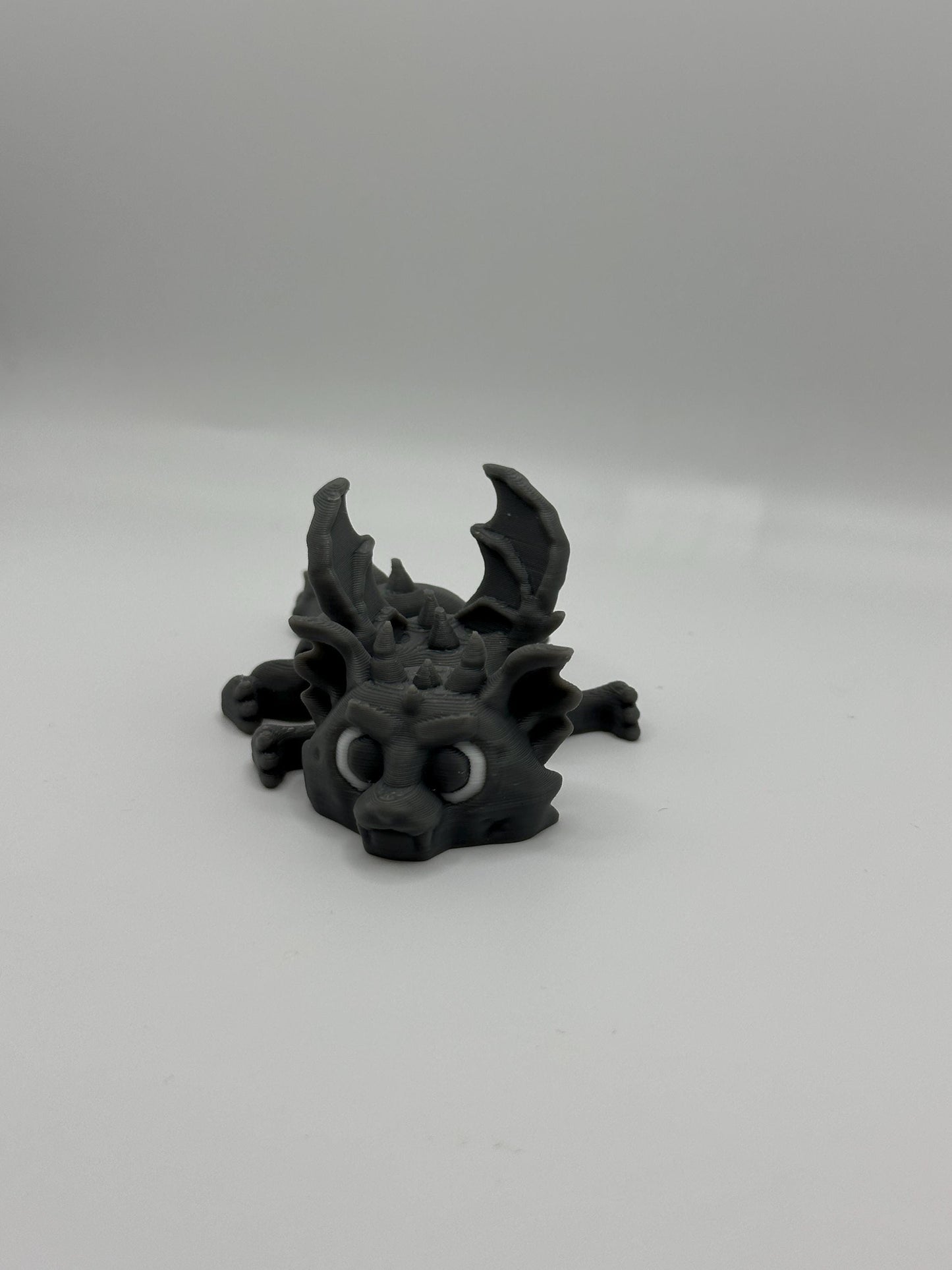 Articulated 3D Printed Gargoyle Dragon: Gothic Desk Toy