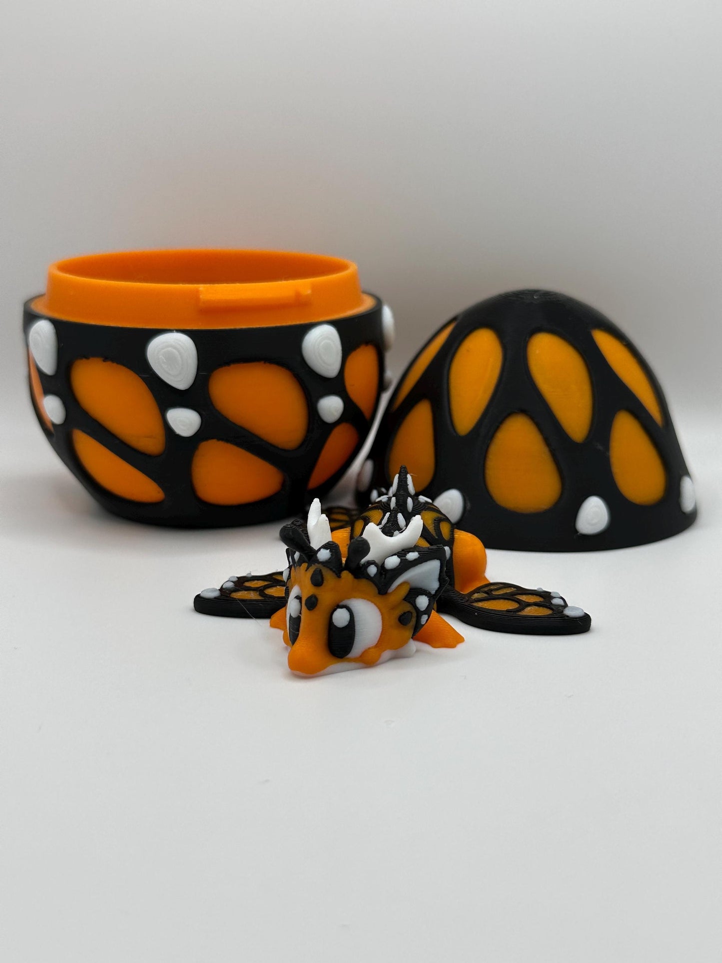 Monarch Butterfly Flexi Dragon with Egg: 3D Printed Fidget Toy
