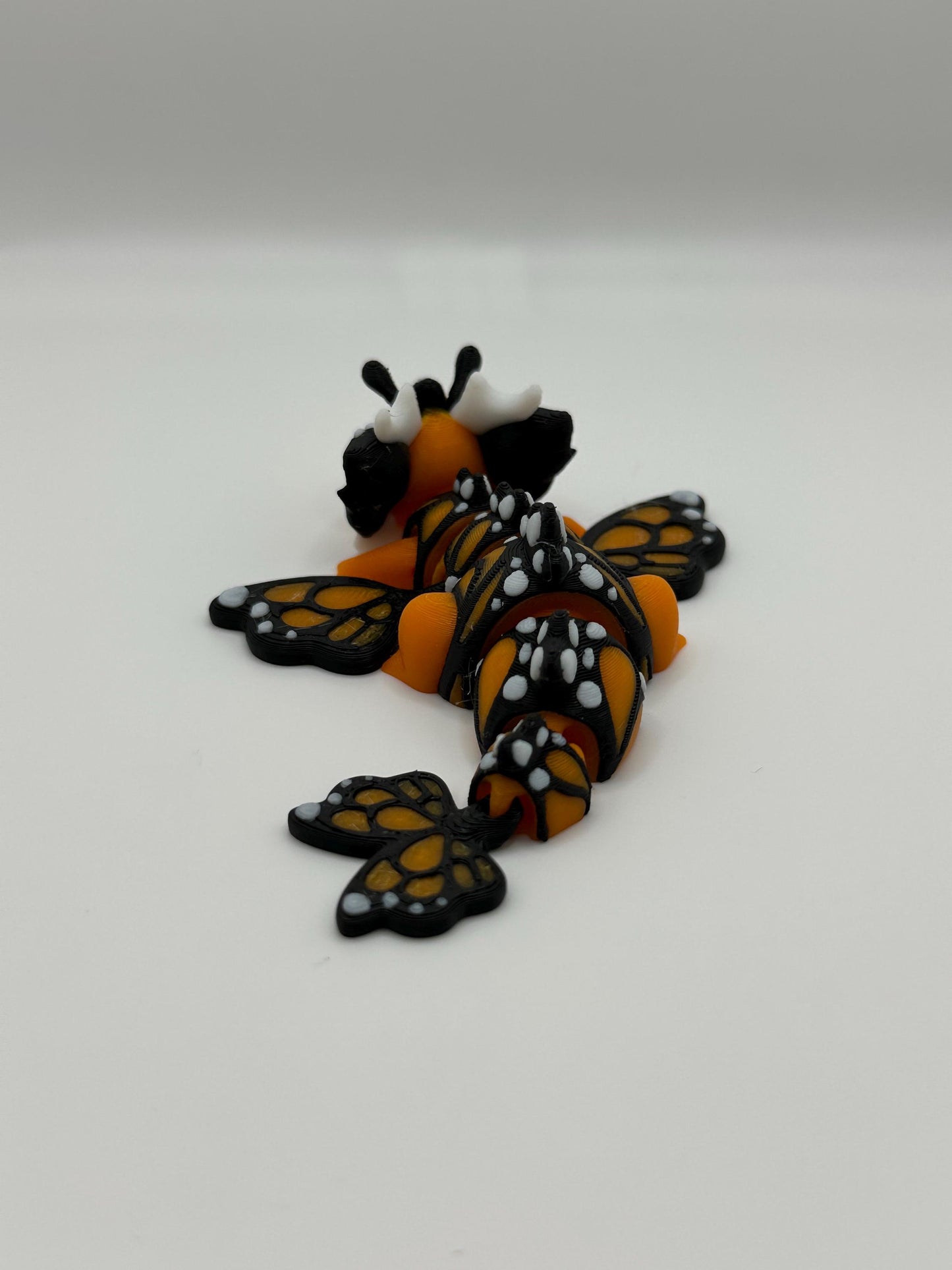 Monarch Butterfly Flexi Dragon with Egg: 3D Printed Fidget Toy