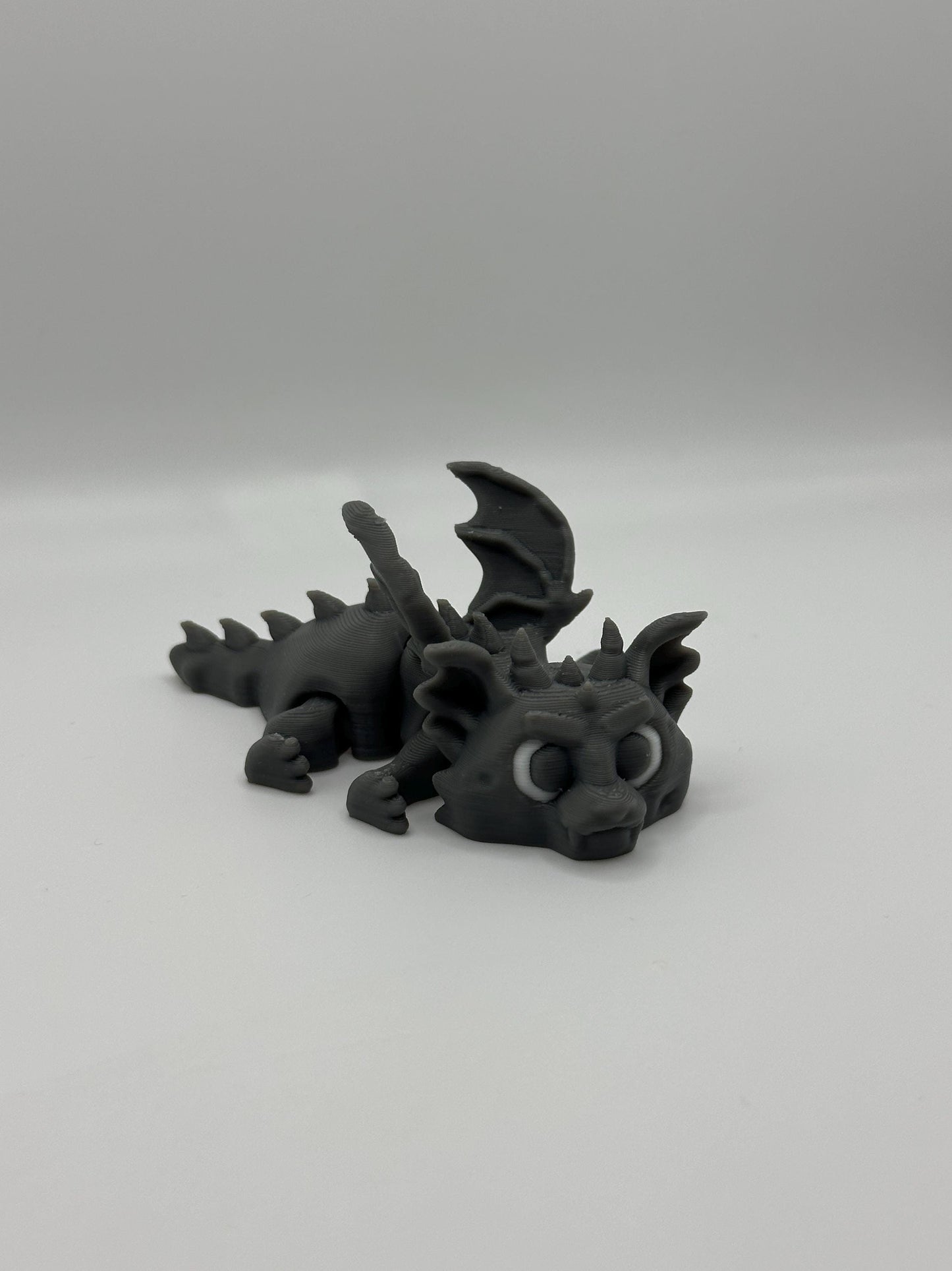 Articulated 3D Printed Gargoyle Dragon: Gothic Desk Toy