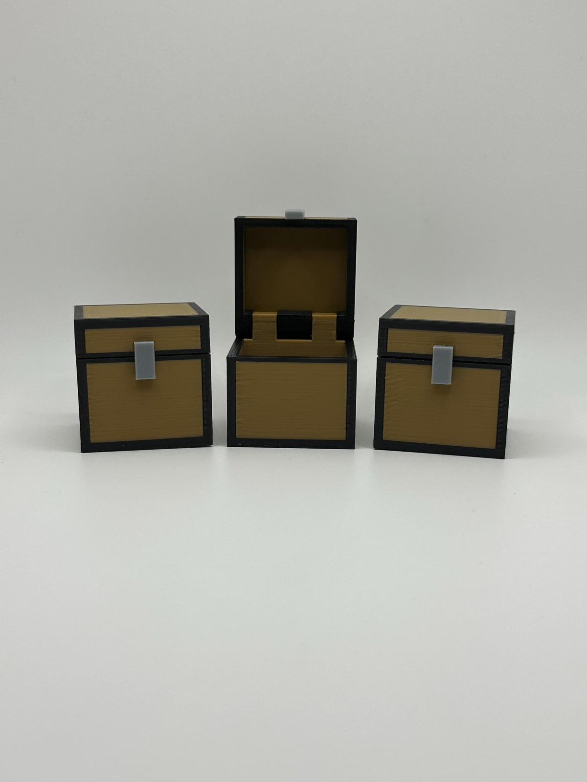 Chest | 3D Printed Storage Box | Pixelated Style Treasure Chest | Gamer Gift