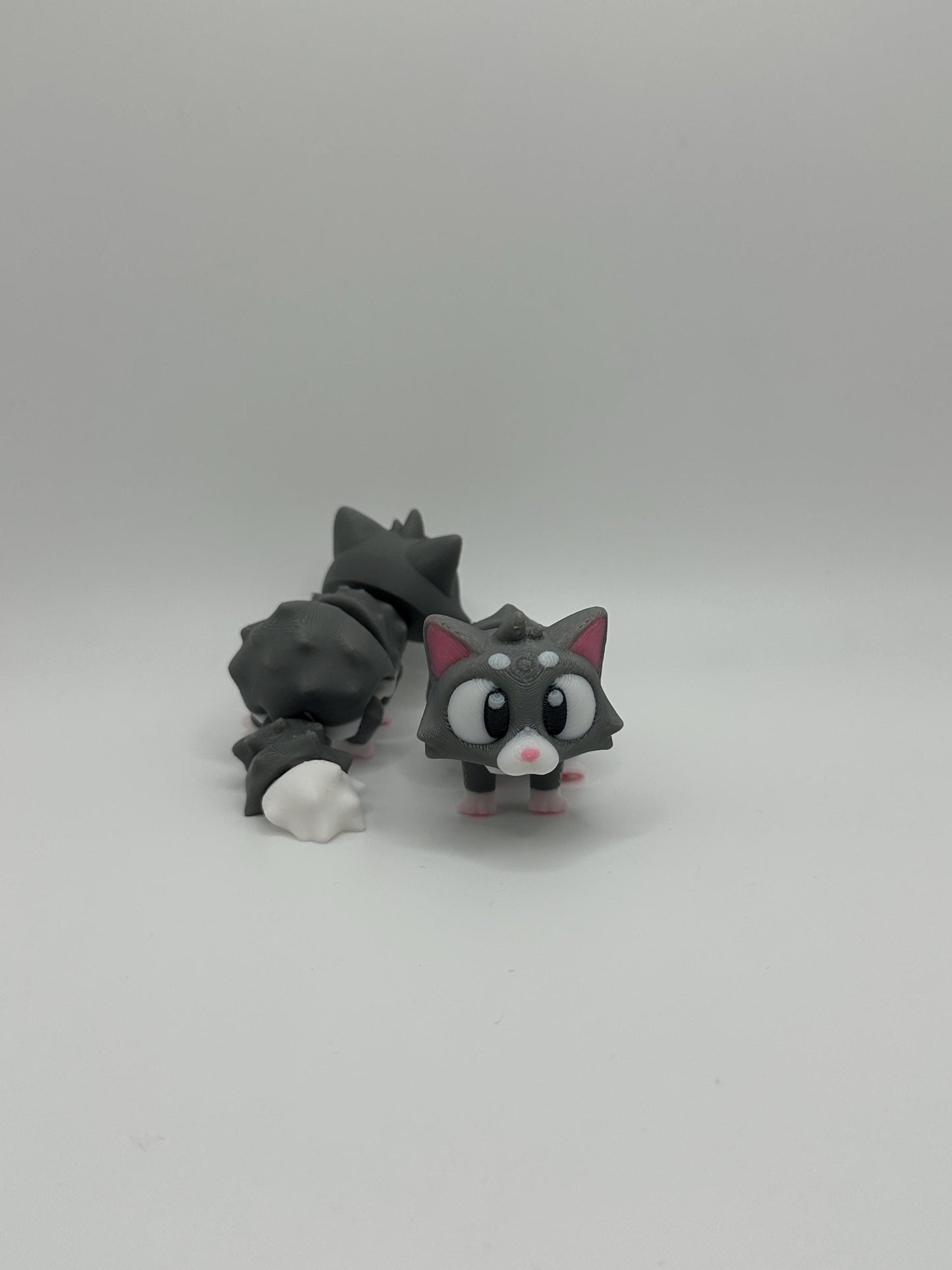 3D Printed Articulated Cat Toy: Gray Kitty Fidget Figure