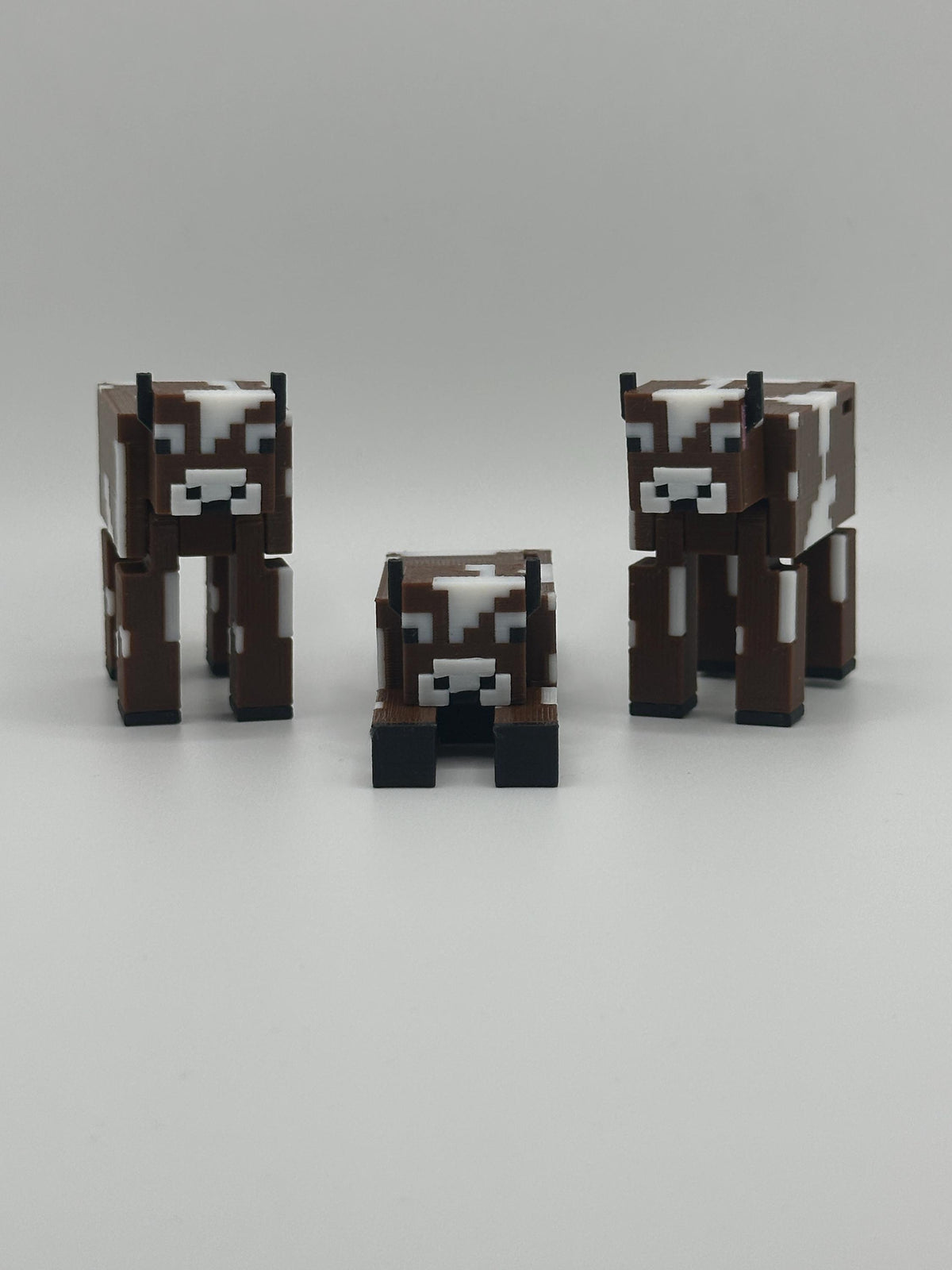 Articulated pixel inspired Cow Toy – 3D Printed Poseable Pixel Farm Animal | Unique Collectible Gift
