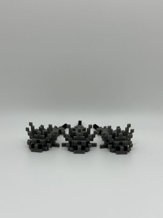 SilverDart | Articulated 3D Printed Pixel Monster | Gamer Desk Toy | Unique Collector's Item
