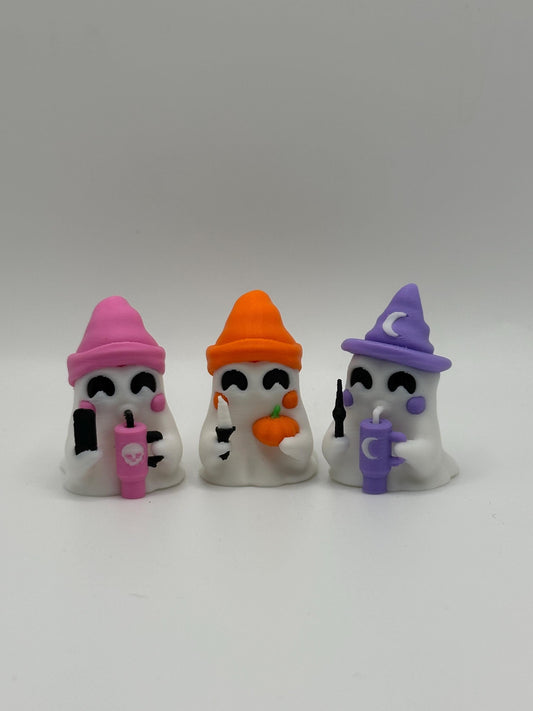 Mini Halloween Ghost Figurines: 3D Printed Desk Decor