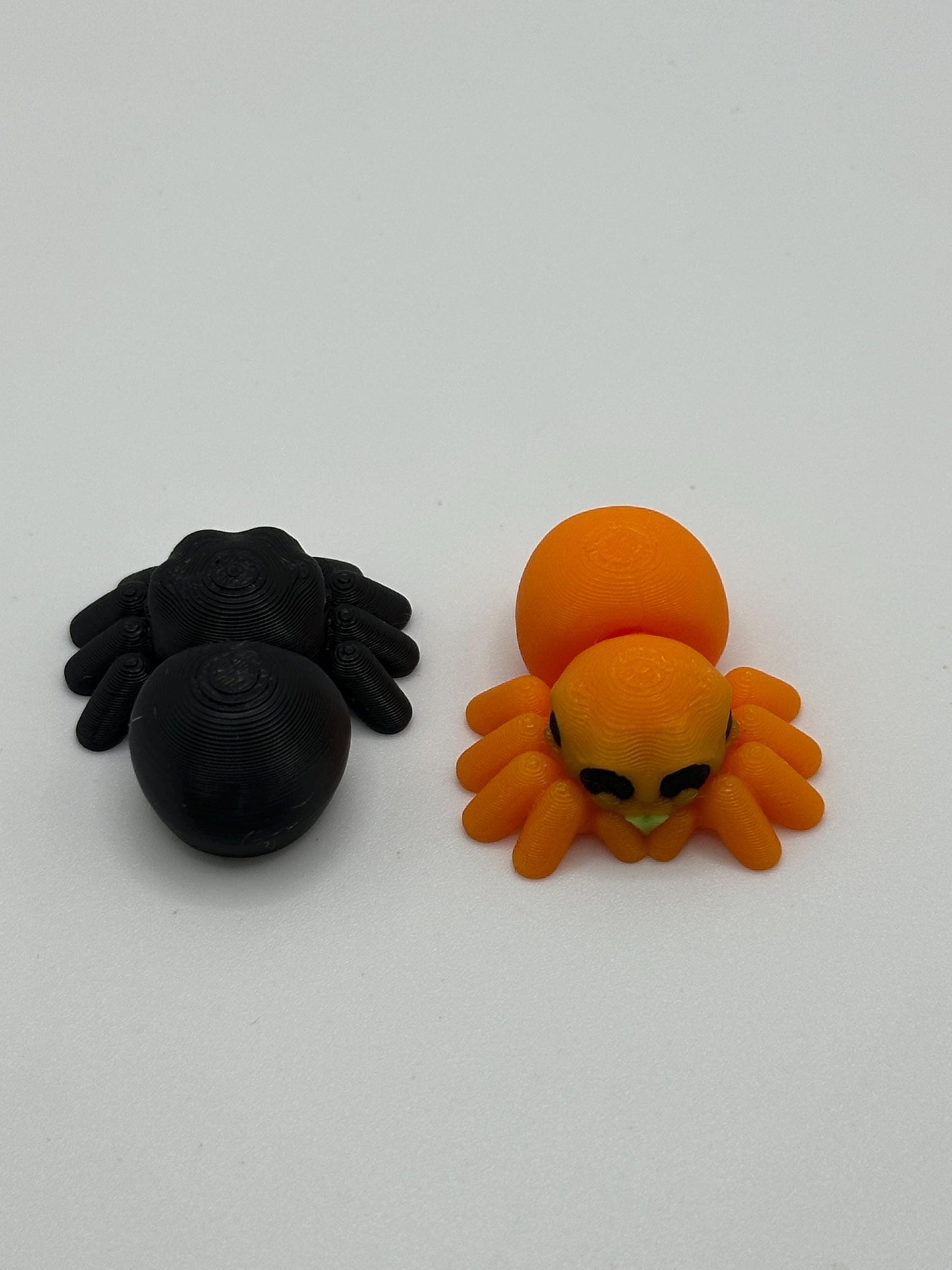 Articulated Halloween Spider Figurine: Fidget Toy, Saber3D