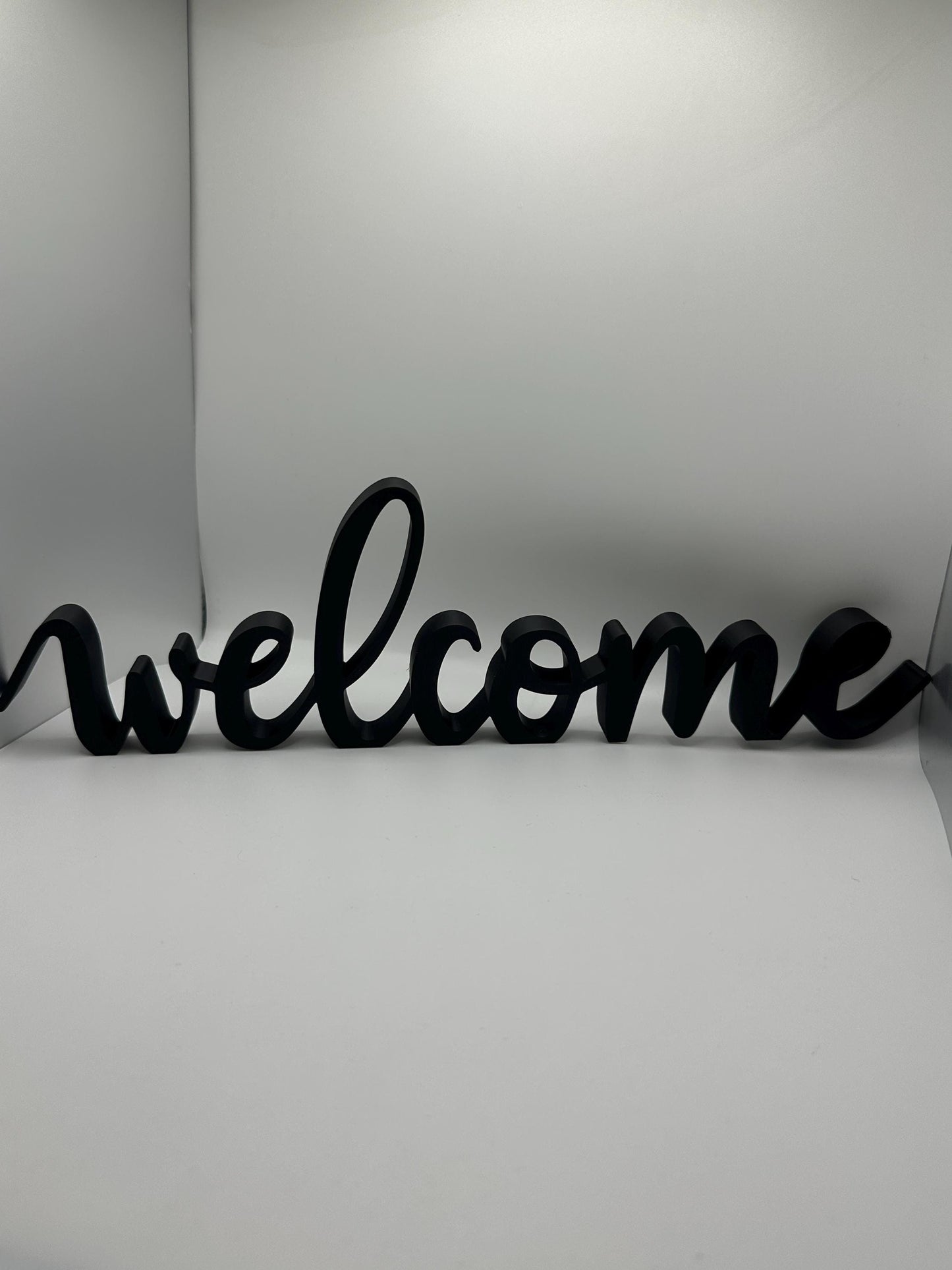 3D Printed “Welcome” Sign – Modern Desk or Shelf Decor, Entryway Accent, Freestanding Welcome Word Sign, Housewarming Gift