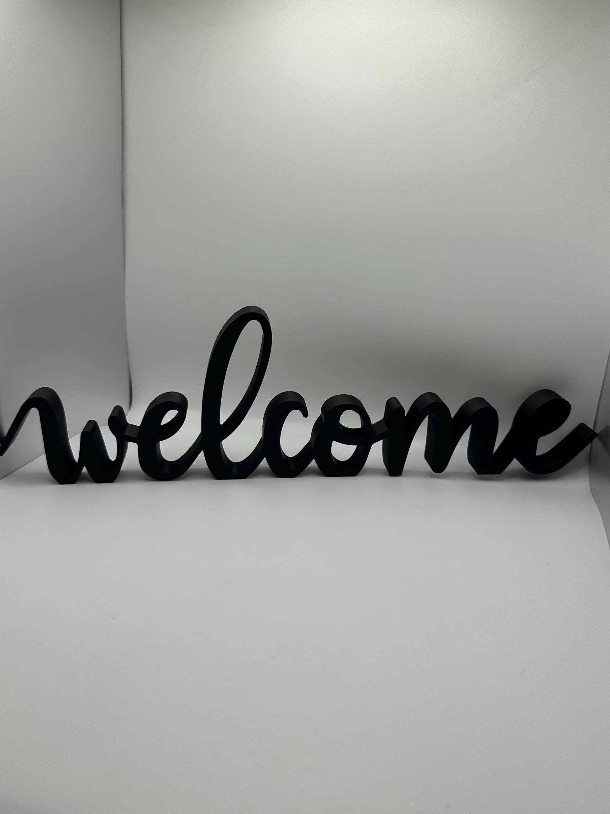 3D Printed “Welcome” Sign – Modern Desk or Shelf Decor, Entryway Accent, Freestanding Welcome Word Sign, Housewarming Gift