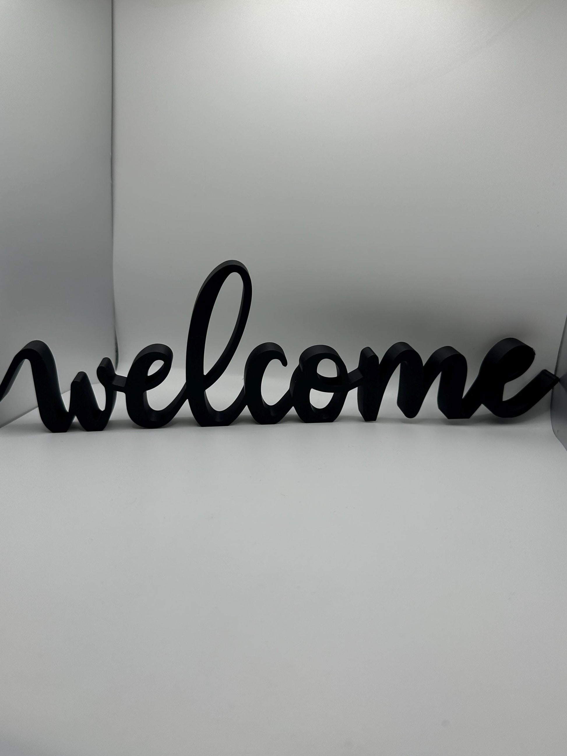 3D Printed “Welcome” Sign – Modern Desk or Shelf Decor, Entryway Accent, Freestanding Welcome Word Sign, Housewarming Gift