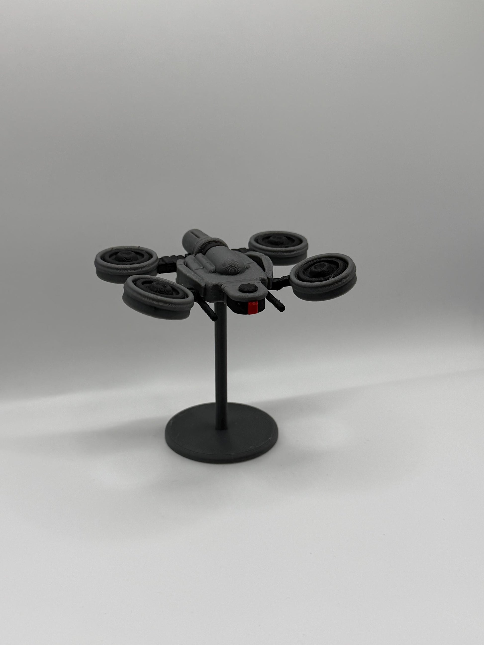 Arc Raiders Wasp Display Figure on Stand | 3D Printed Sci-Fi Collectible | Gaming Desk & Shelf Decor