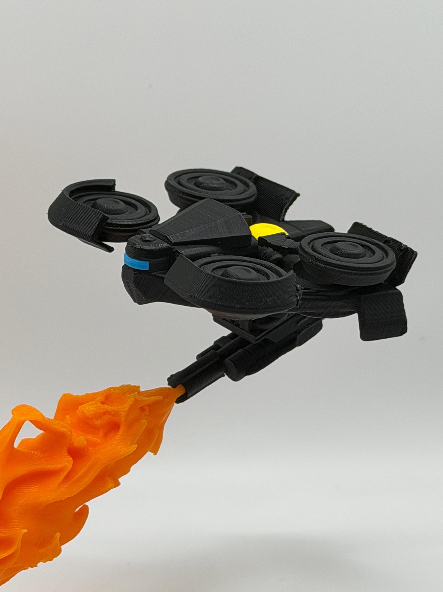 Firefly Drone with Flame Effect | ARC Raider Inspired | 3D Printed Sci-Fi Display | Futuristic Drone Figure | Gamer Desk Decor