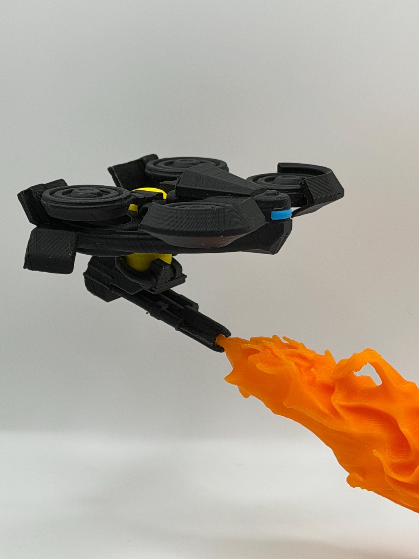Firefly Drone with Flame Effect | ARC Raider Inspired | 3D Printed Sci-Fi Display | Futuristic Drone Figure | Gamer Desk Decor