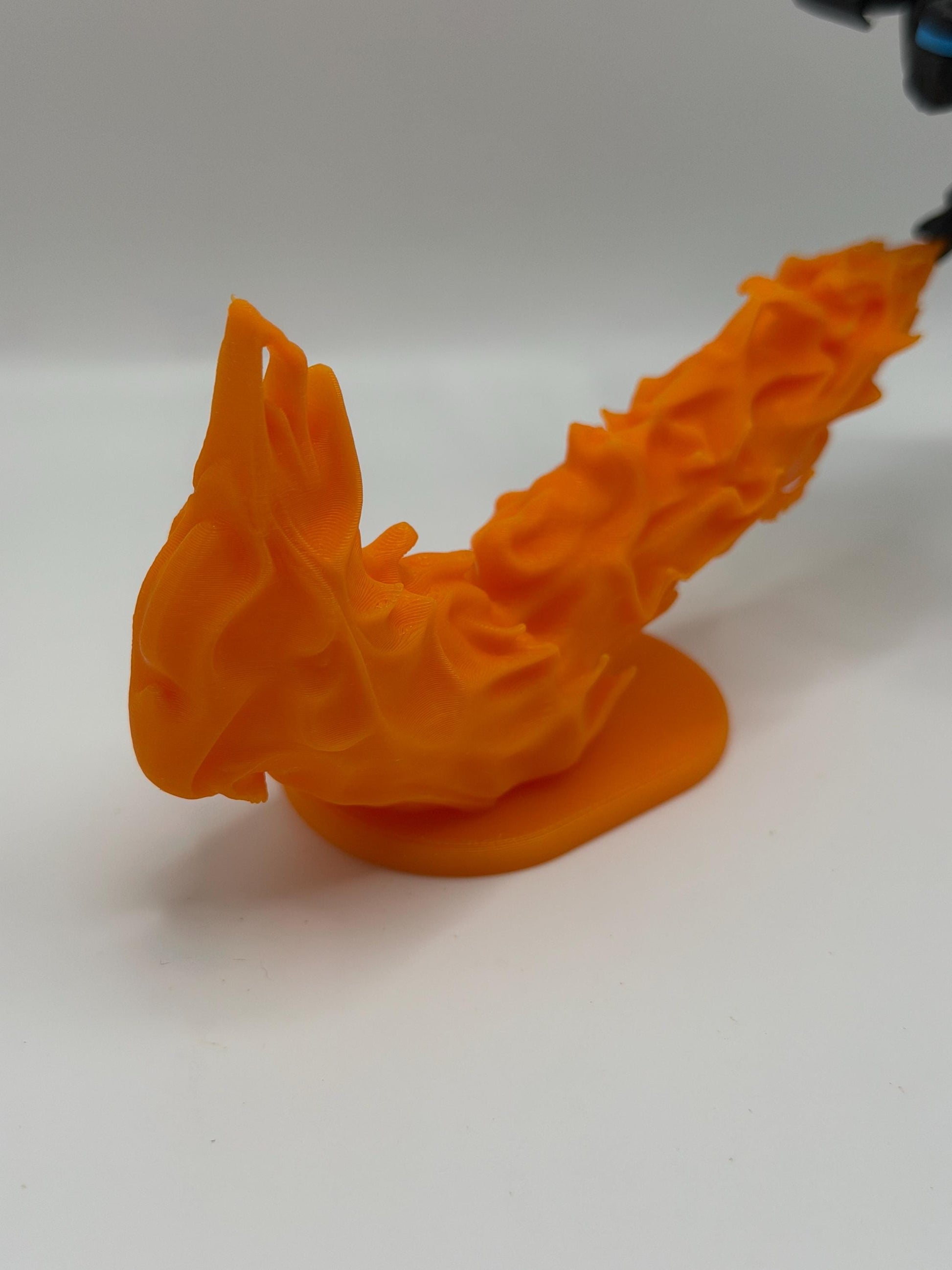 Firefly Drone with Flame Effect | ARC Raider Inspired | 3D Printed Sci-Fi Display | Futuristic Drone Figure | Gamer Desk Decor