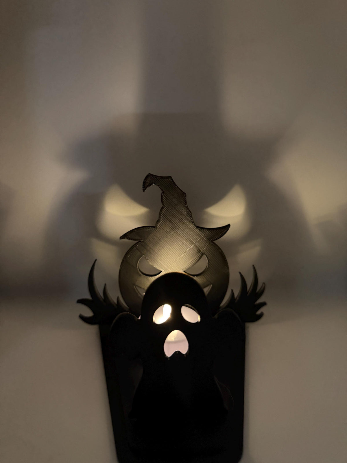 Halloween Shadow Light | Spooky Shadow Projector | Ghost & Pumpkin LED Tea Light Holder | Halloween Decor | 3D Printed Shadow Lamp