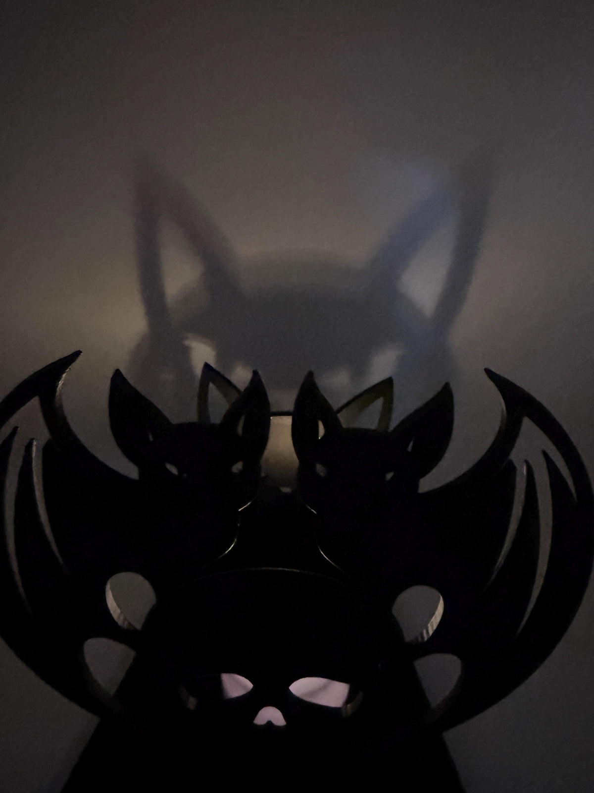 Halloween Shadow Light | Skull & Bat Shadow Projector | Spooky LED Tea Light Holder | Halloween Decor | 3D Printed Shadow Lamp