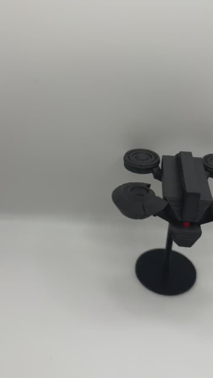 Arc Raiders Hornet Display Figure on Stand | 3D Printed Sci-Fi Collectible | Gaming Desk & Shelf Decor